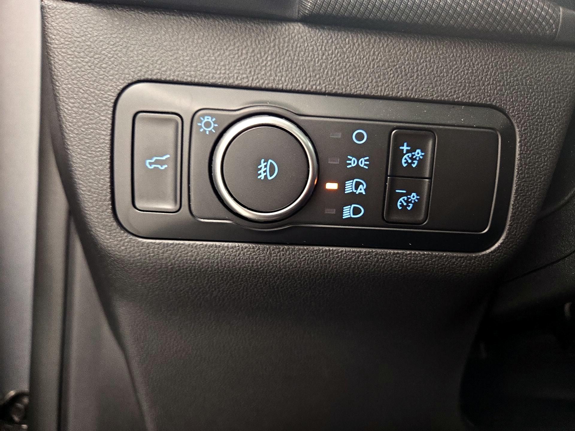 Thumbnail: 2023 Ford Bronco Sport - 13