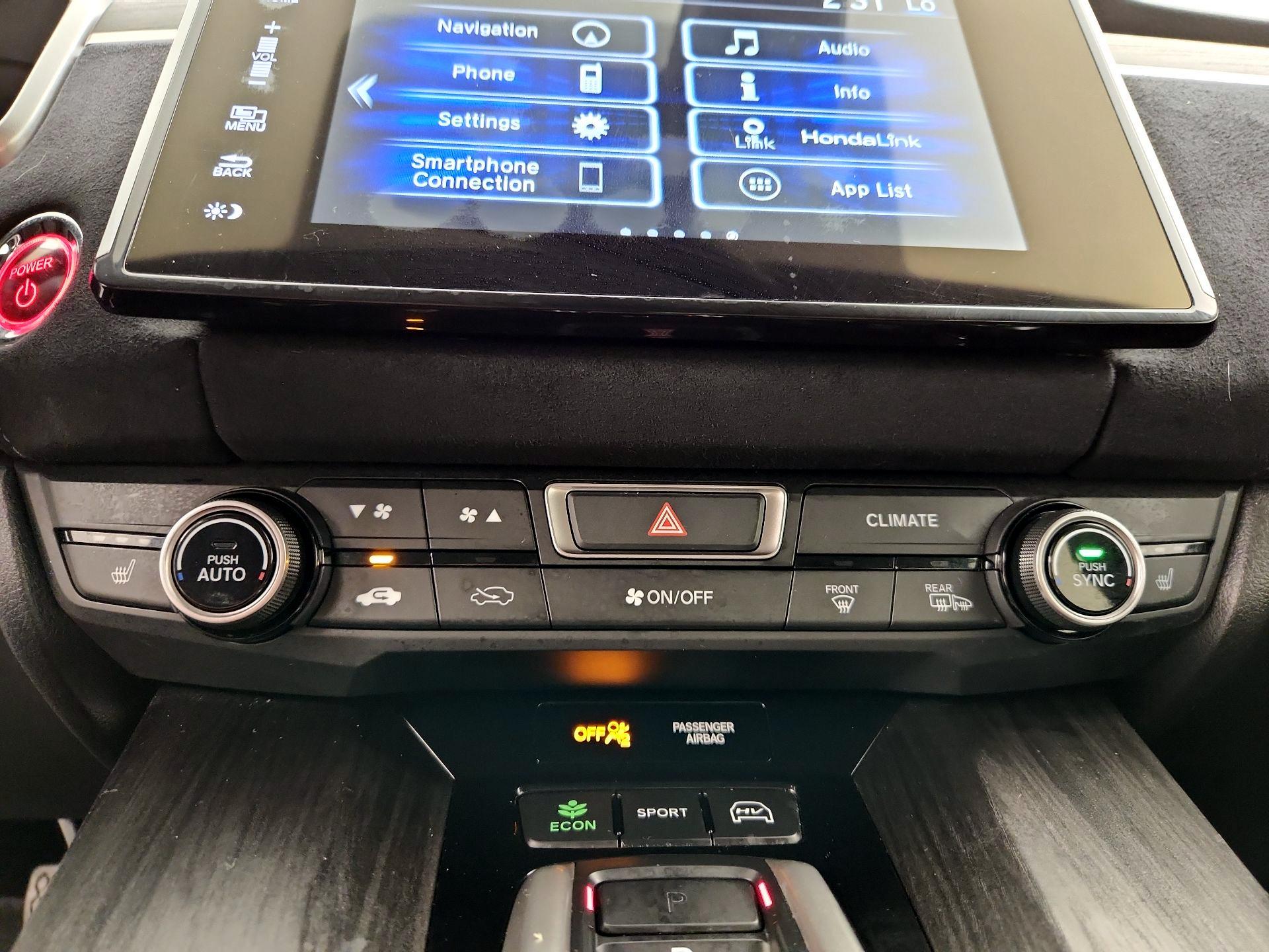 Thumbnail: 2018 Honda Clarity - 16