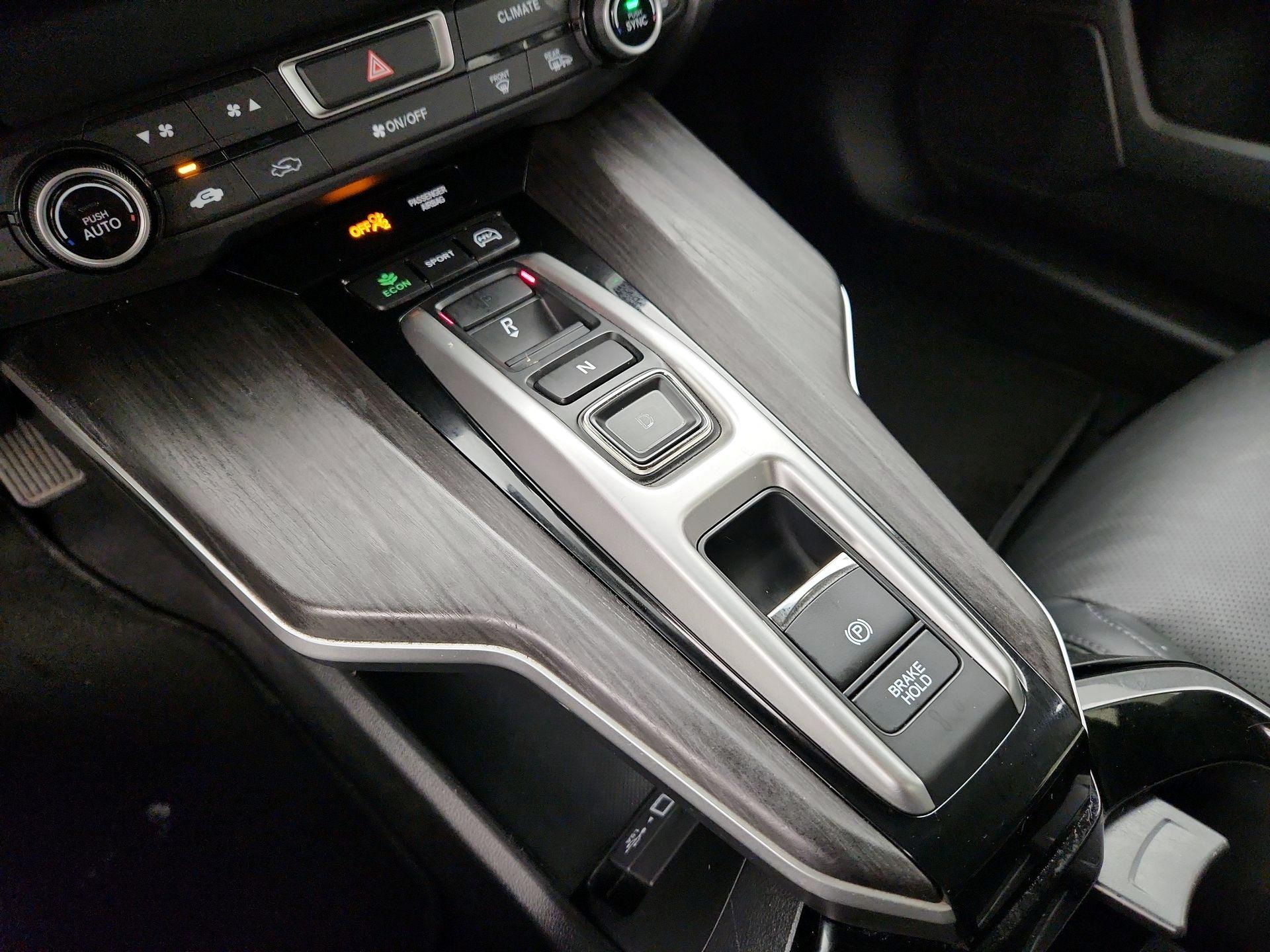 Thumbnail: 2018 Honda Clarity - 17