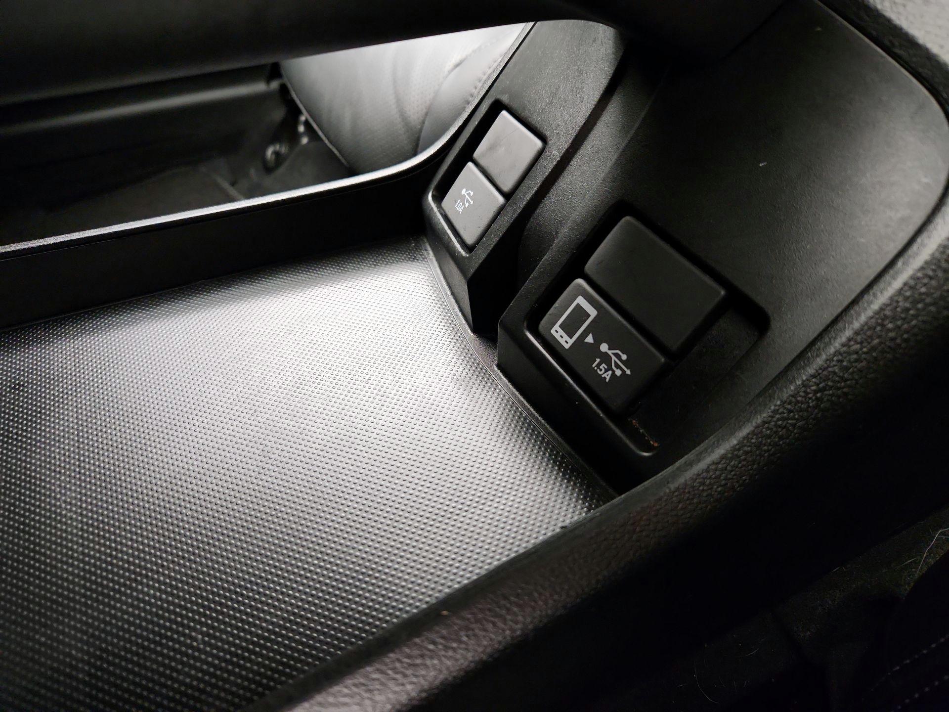 Thumbnail: 2018 Honda Clarity - 18