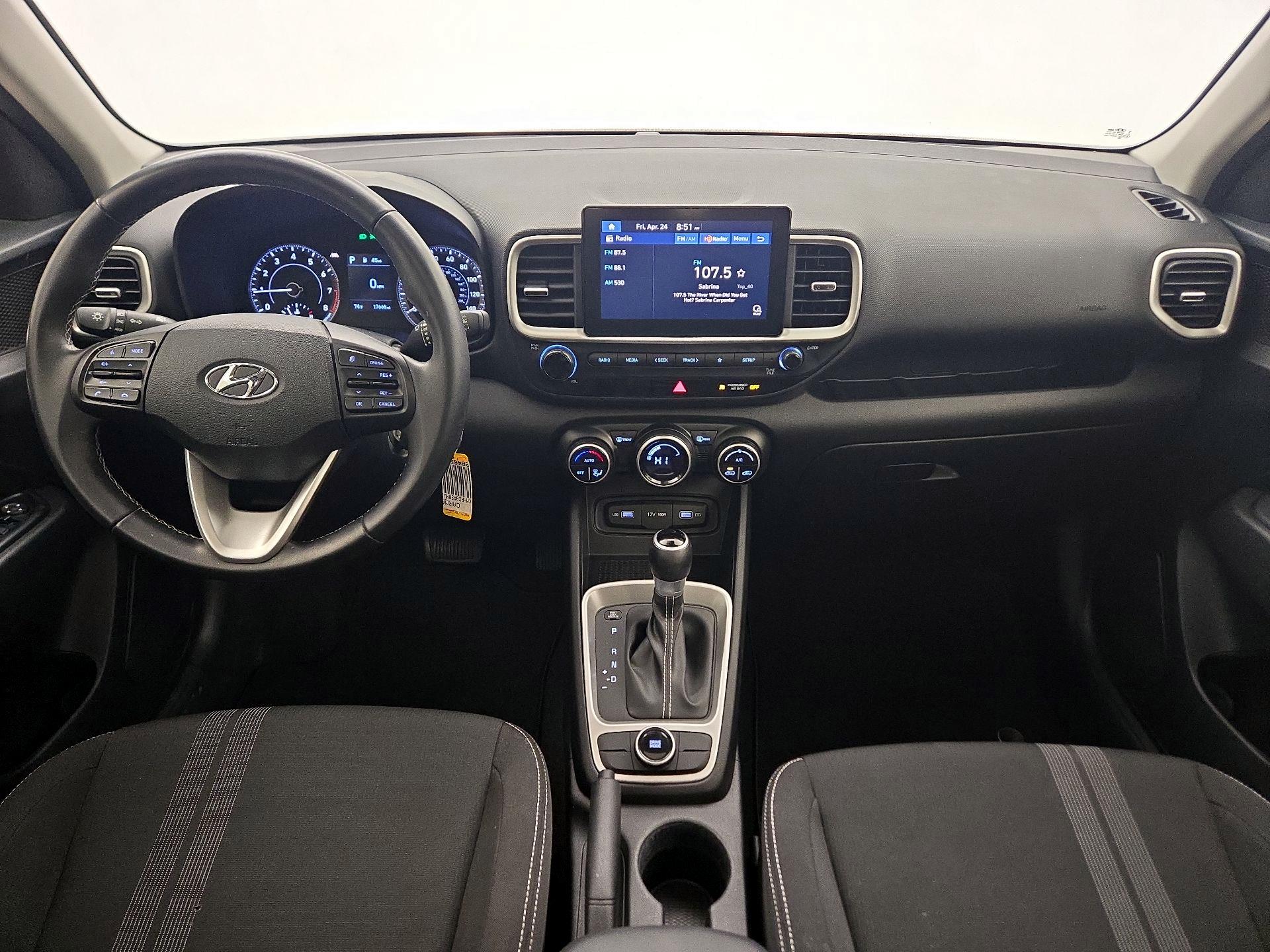 Thumbnail: 2022 Hyundai Venue - 9