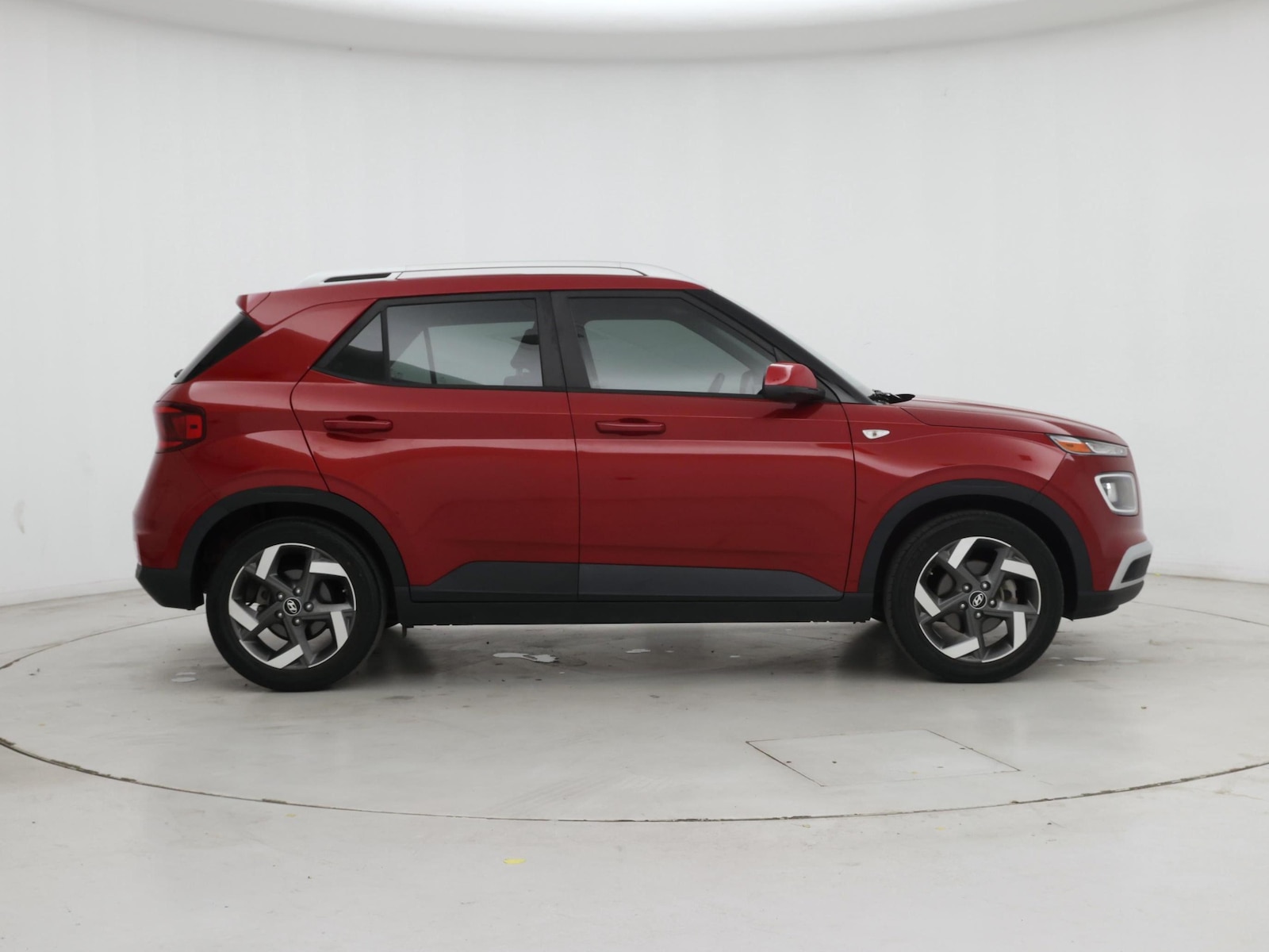 2022 Hyundai Venue SEL - Photo 8