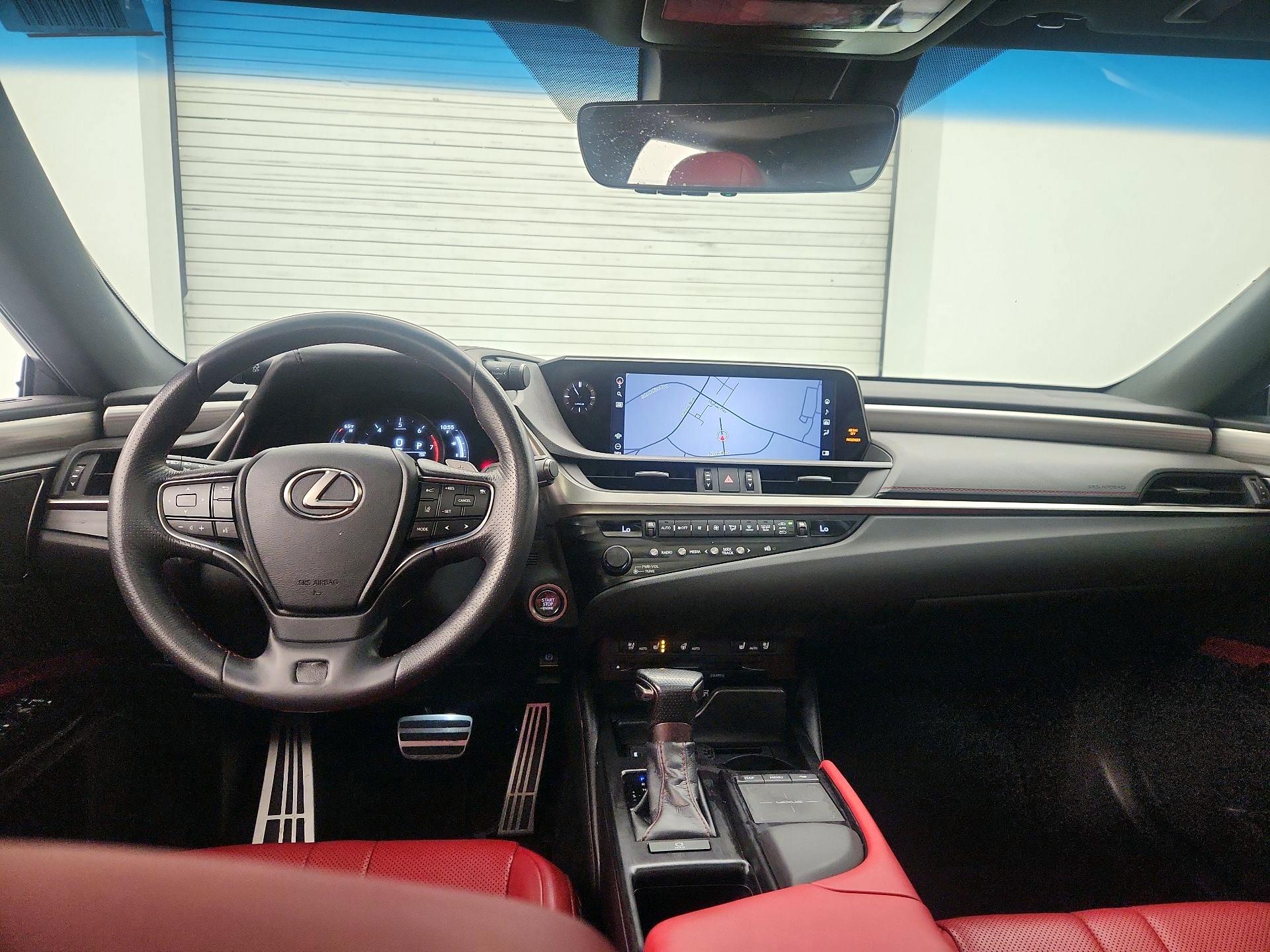 Thumbnail: 2020 Lexus ES - 9