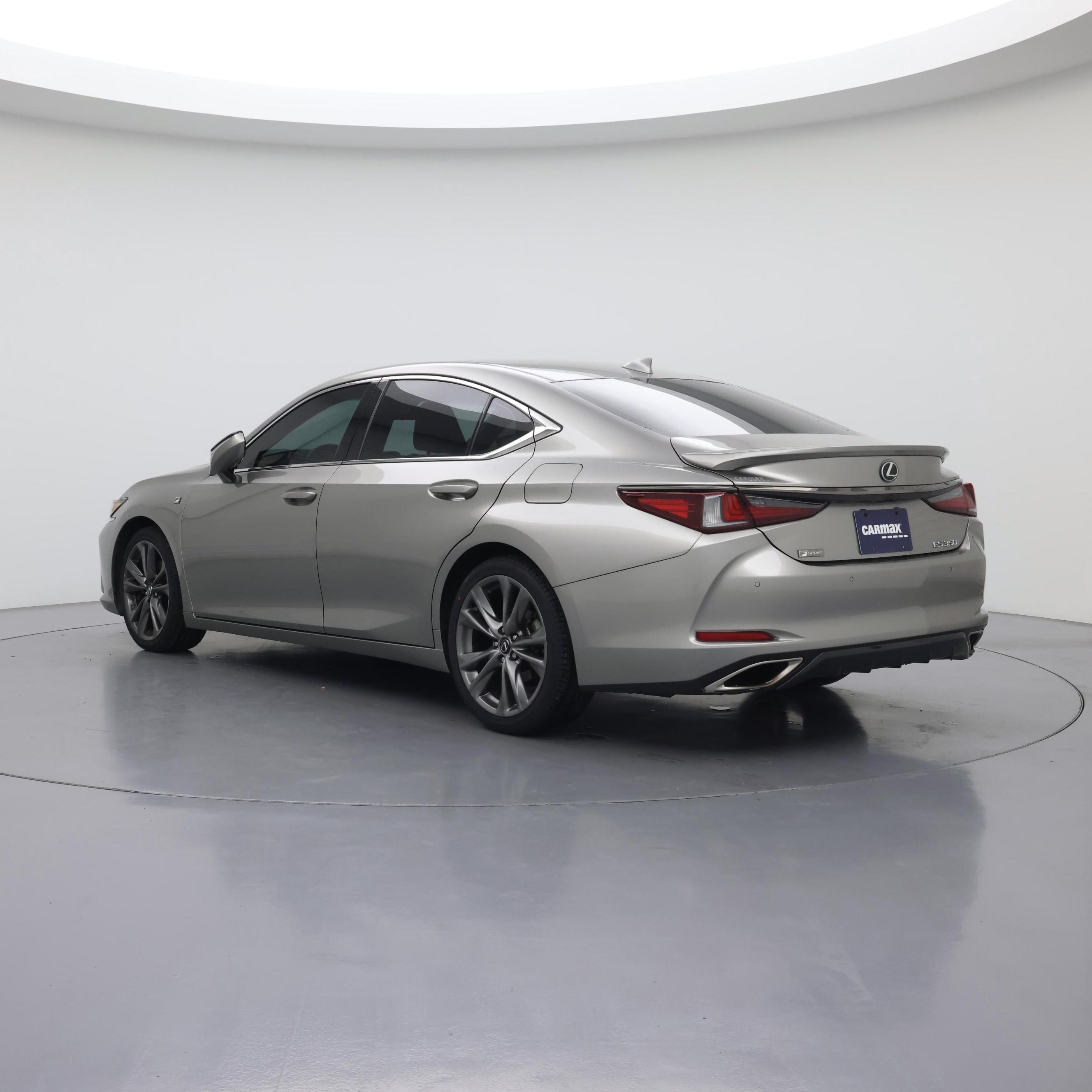 Thumbnail: 2020 Lexus ES - 2