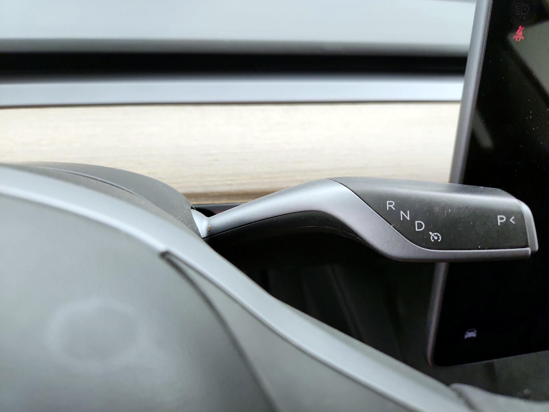 Thumbnail: 2022 Tesla Model 3 - 17