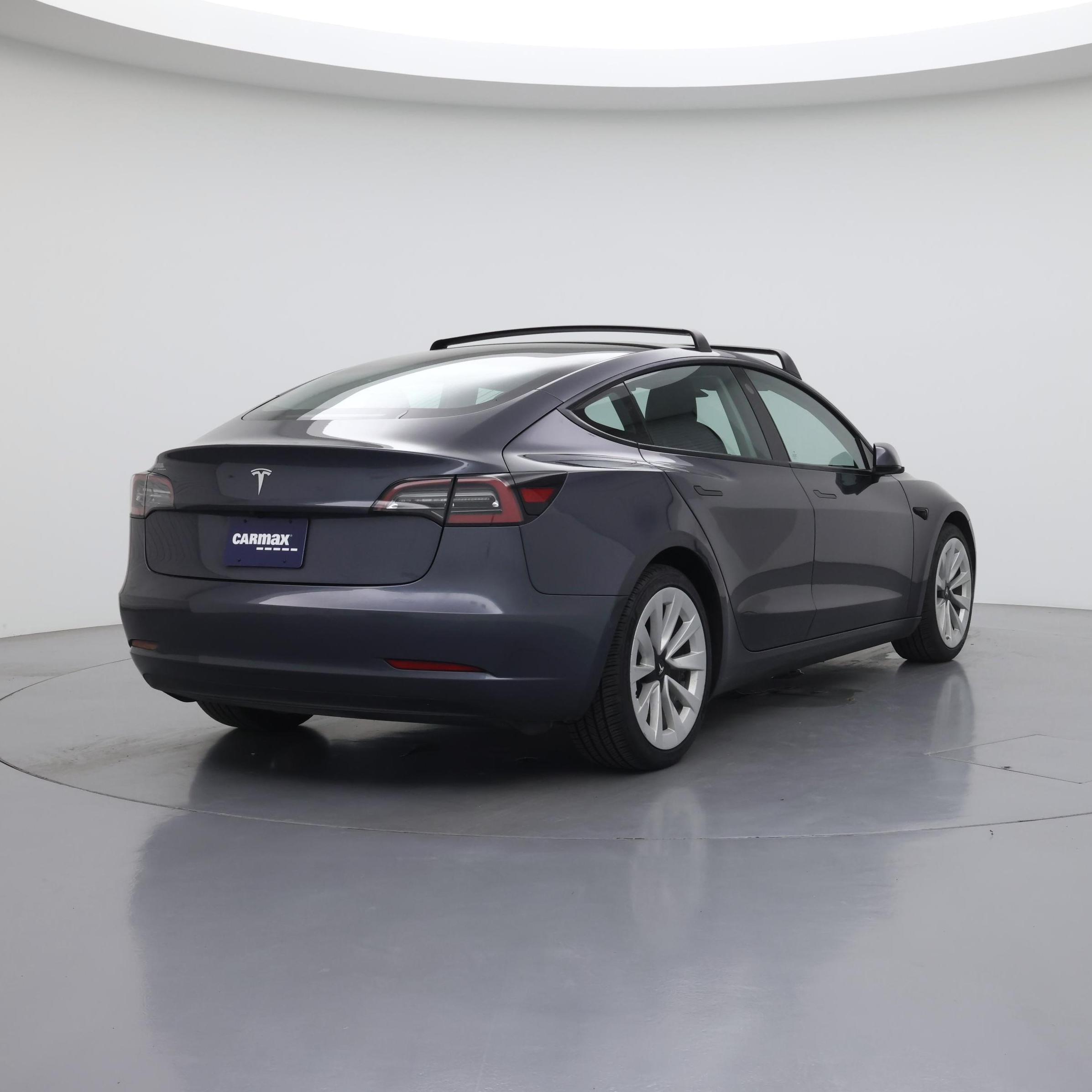 Thumbnail: 2022 Tesla Model 3 - 8