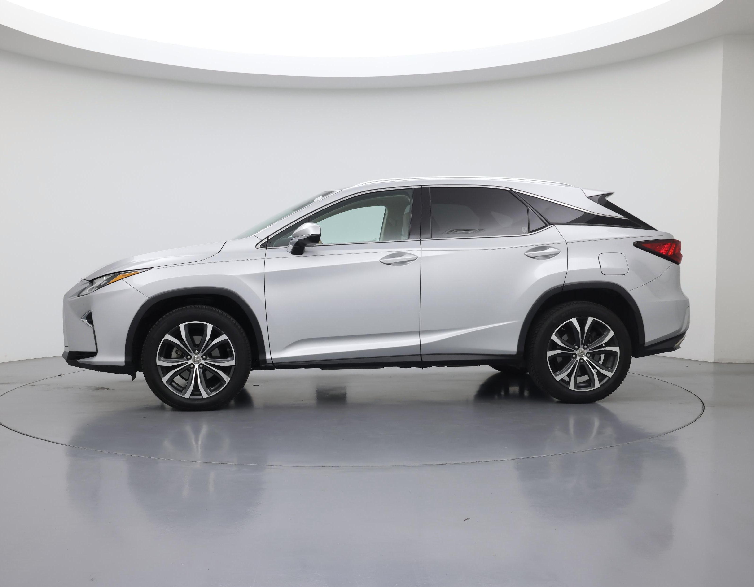 Thumbnail: 2017 Lexus RX - 3