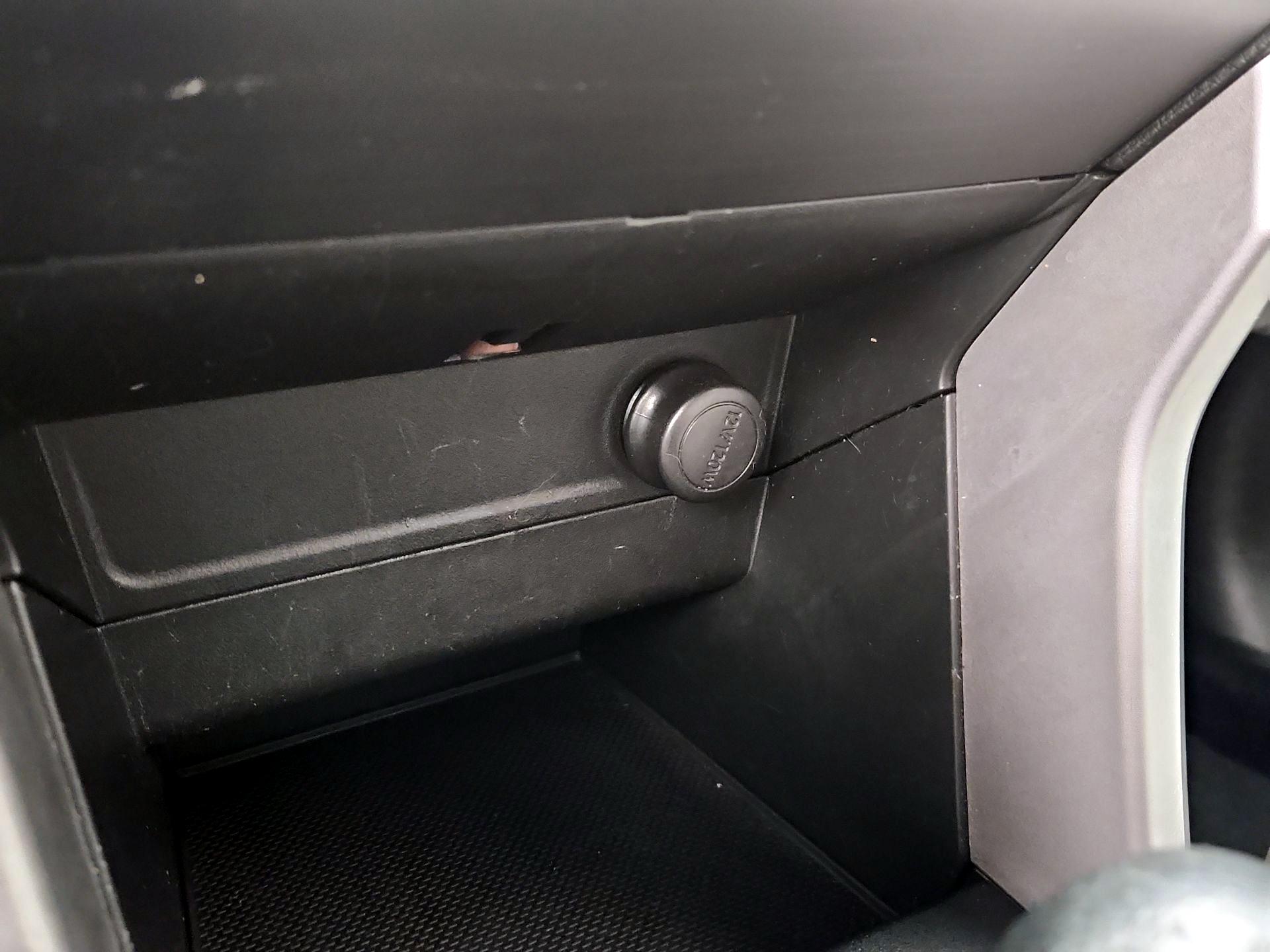 Thumbnail: 2015 Subaru Forester - 18