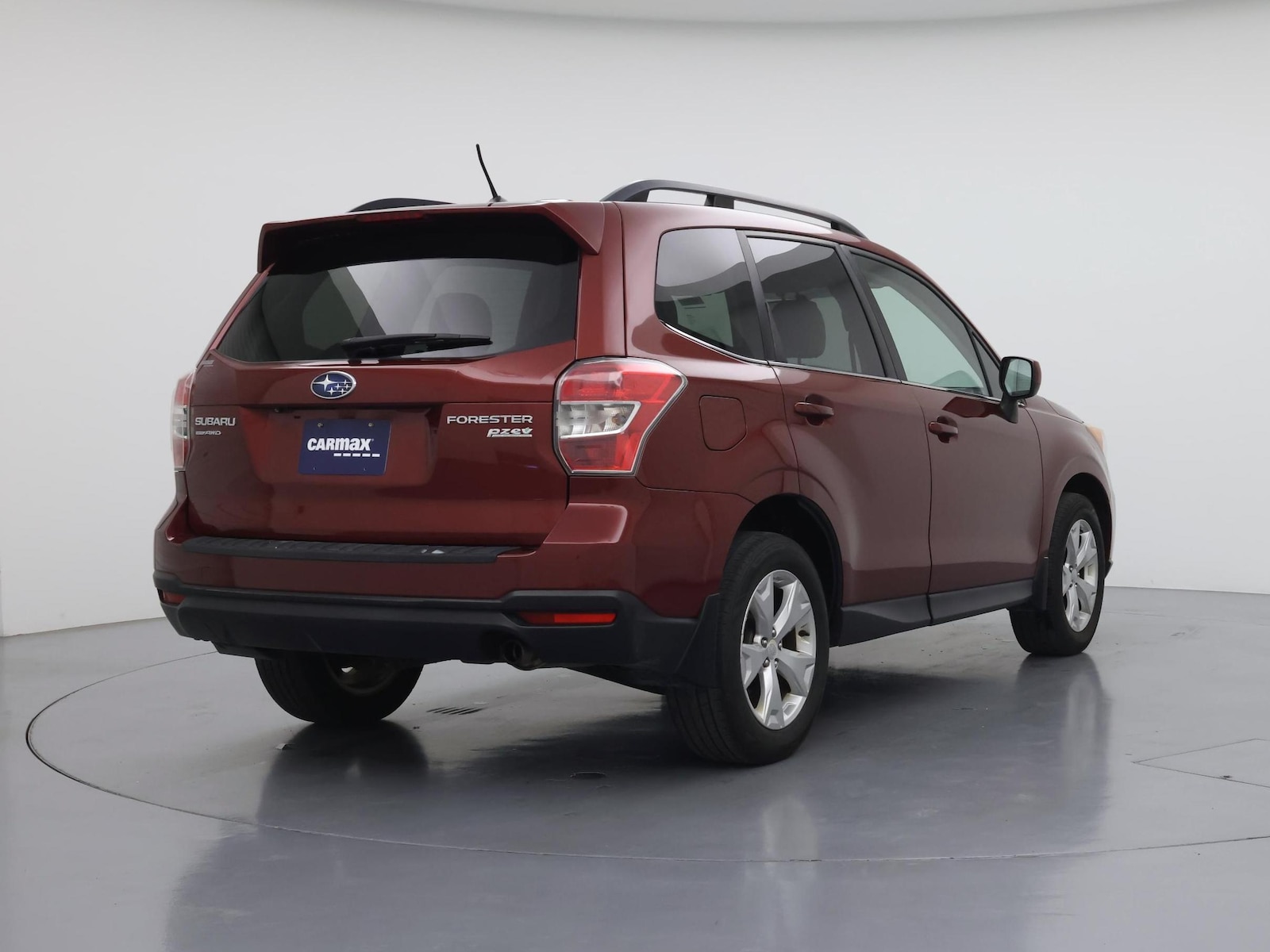 2015 Subaru Forester i Limited - Photo 9