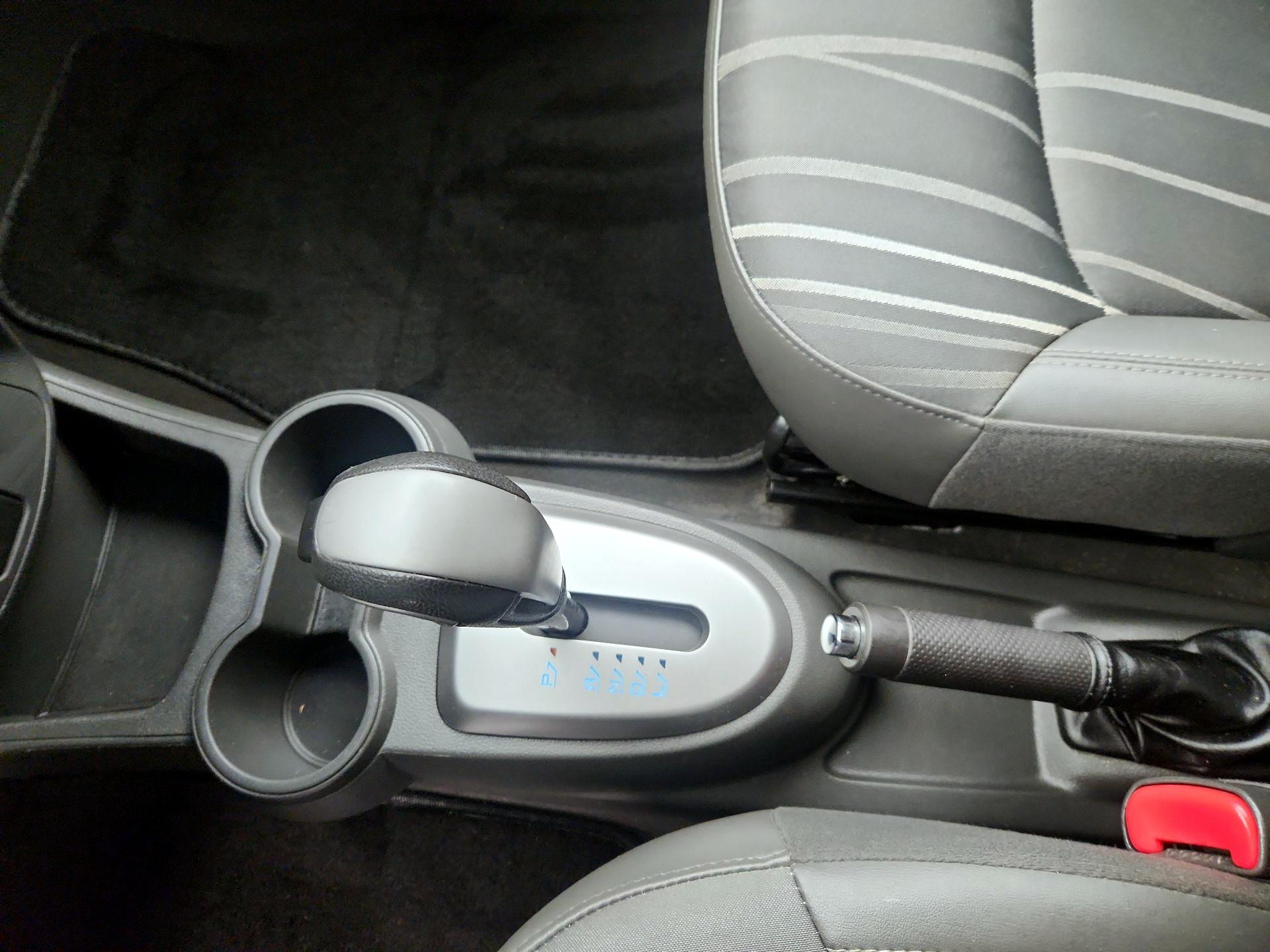 Thumbnail: 2014 Chevrolet Spark - 16