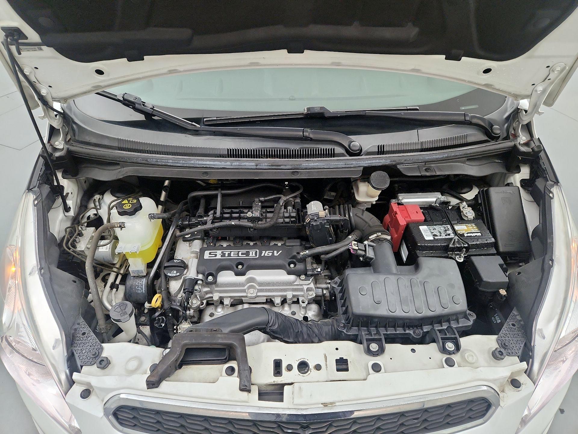 Thumbnail: 2014 Chevrolet Spark - 20