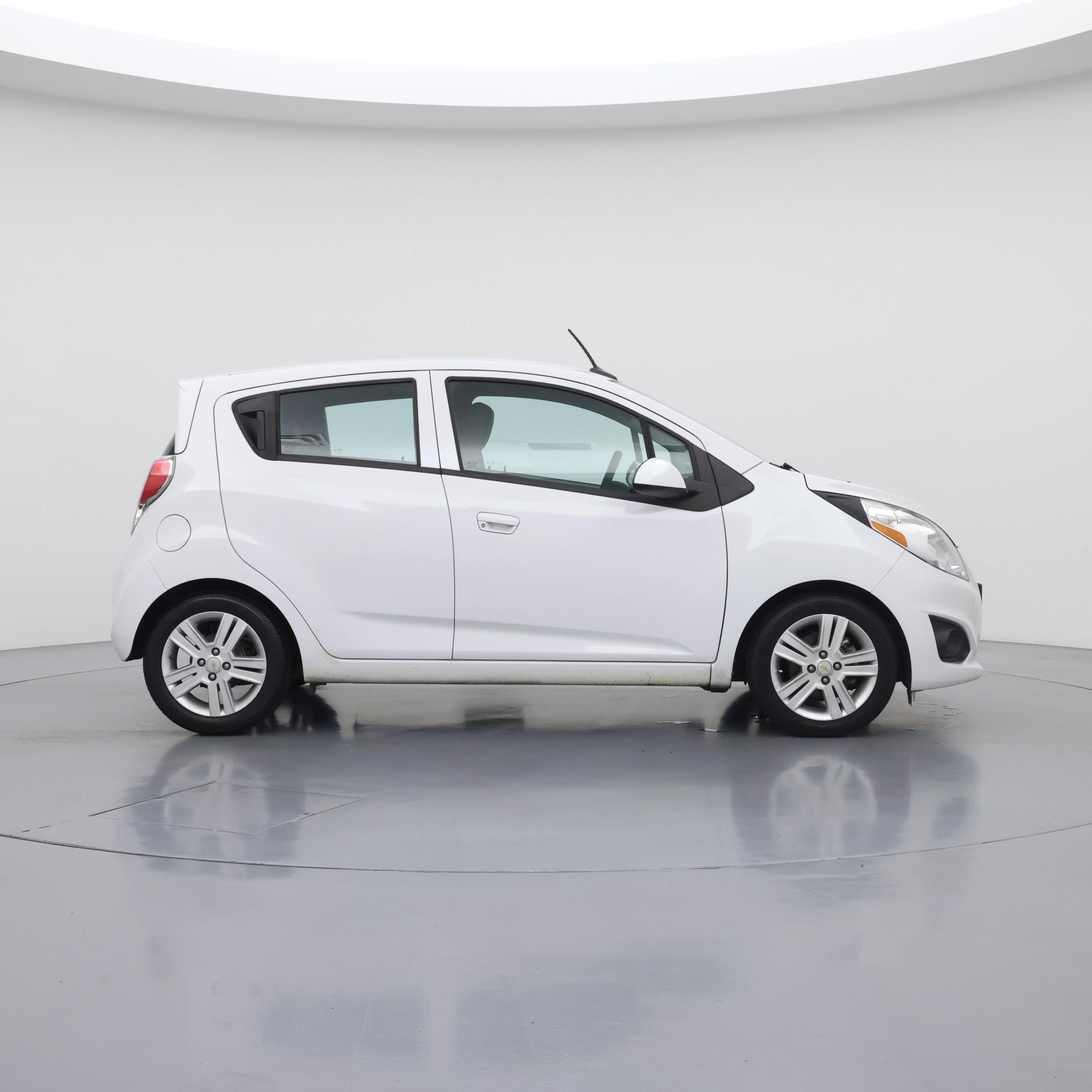 Thumbnail: 2014 Chevrolet Spark - 7