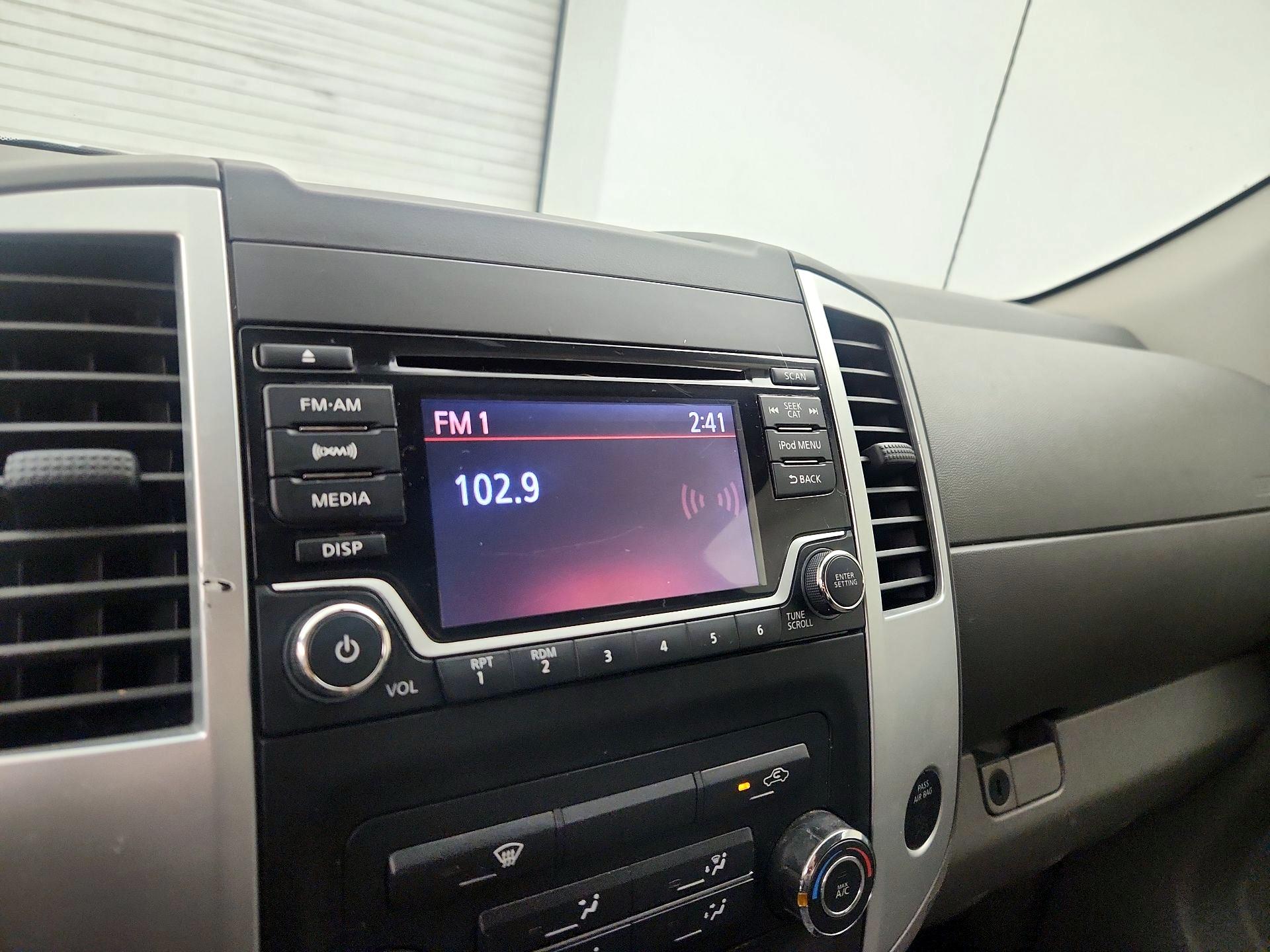 Thumbnail: 2017 Nissan Frontier - 14