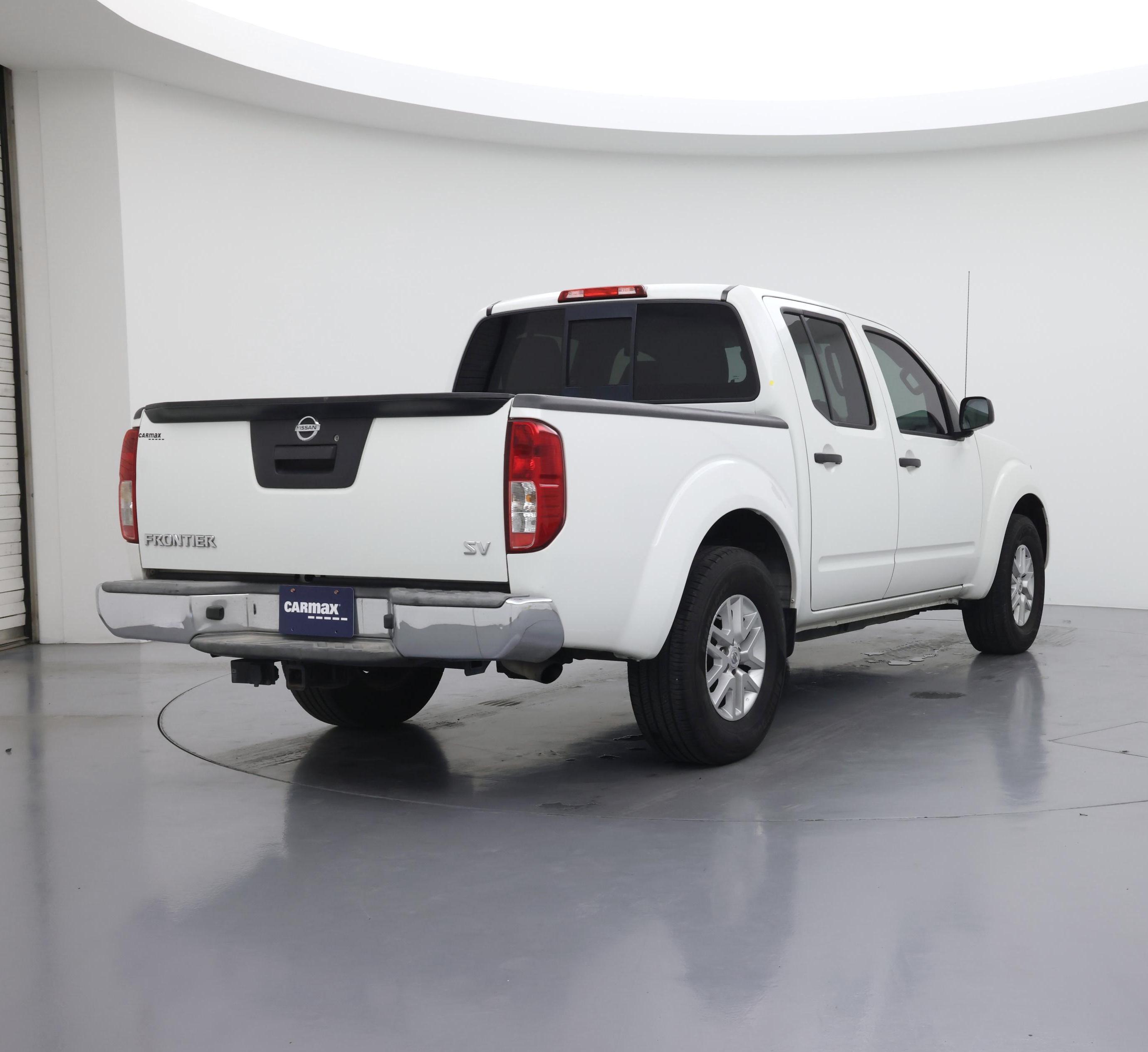 Thumbnail: 2017 Nissan Frontier - 8