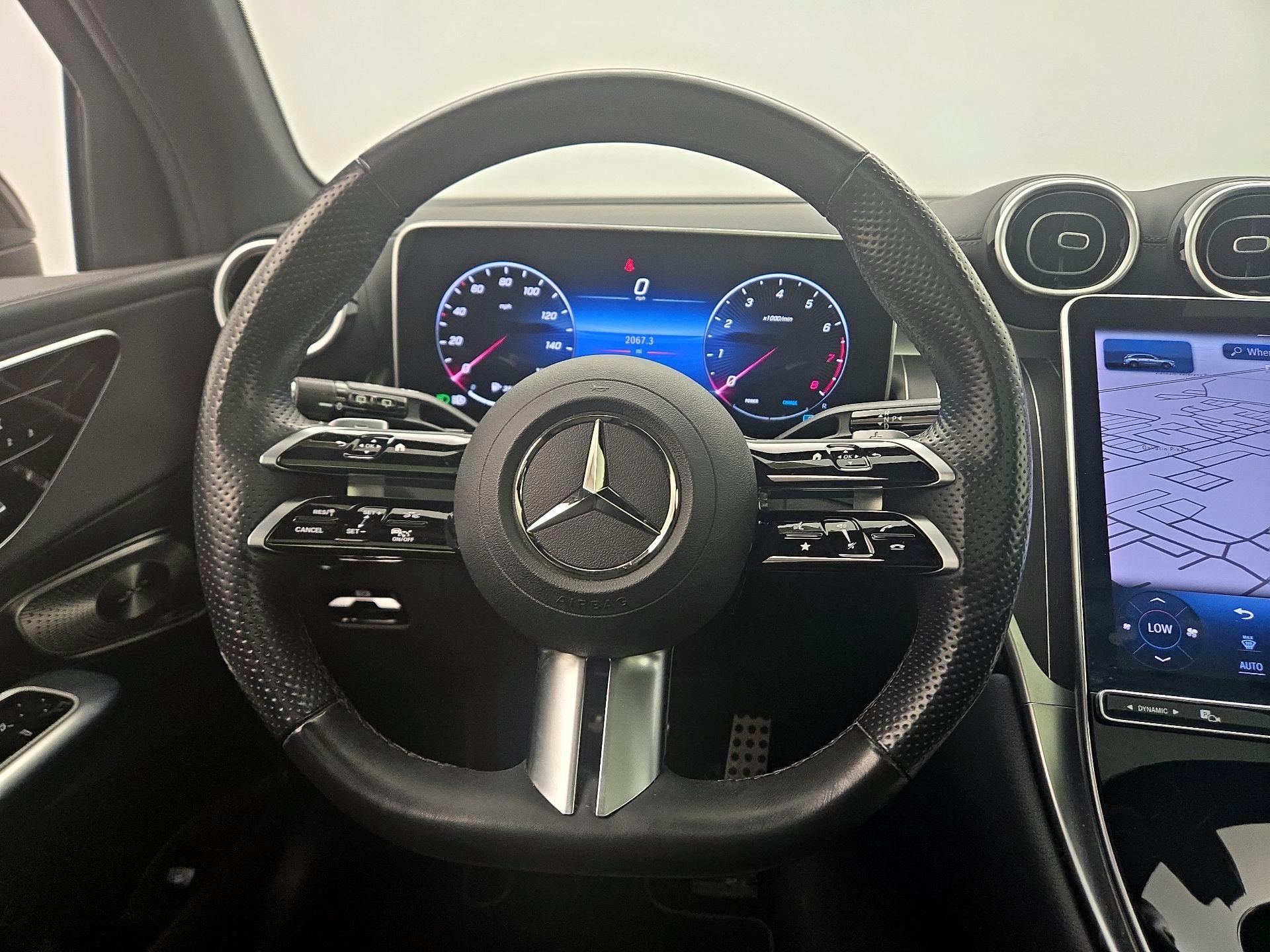 Thumbnail: 2023 Mercedes-Benz GLC - 10