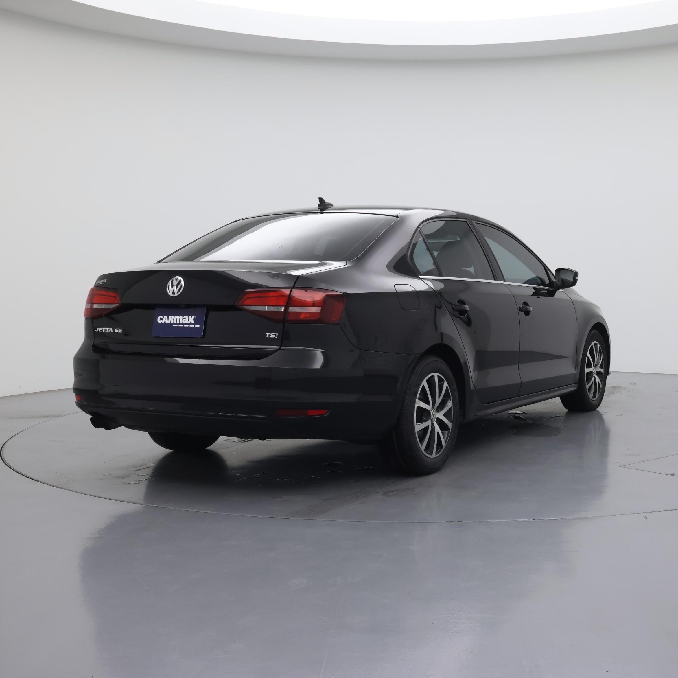 Thumbnail: 2017 Volkswagen Jetta - 8
