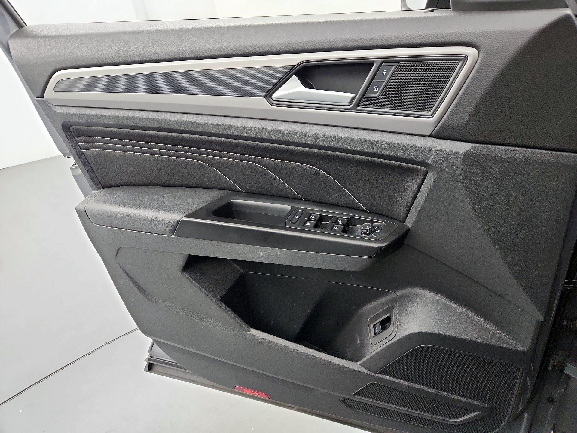 Thumbnail: 2020 Volkswagen Atlas - 12