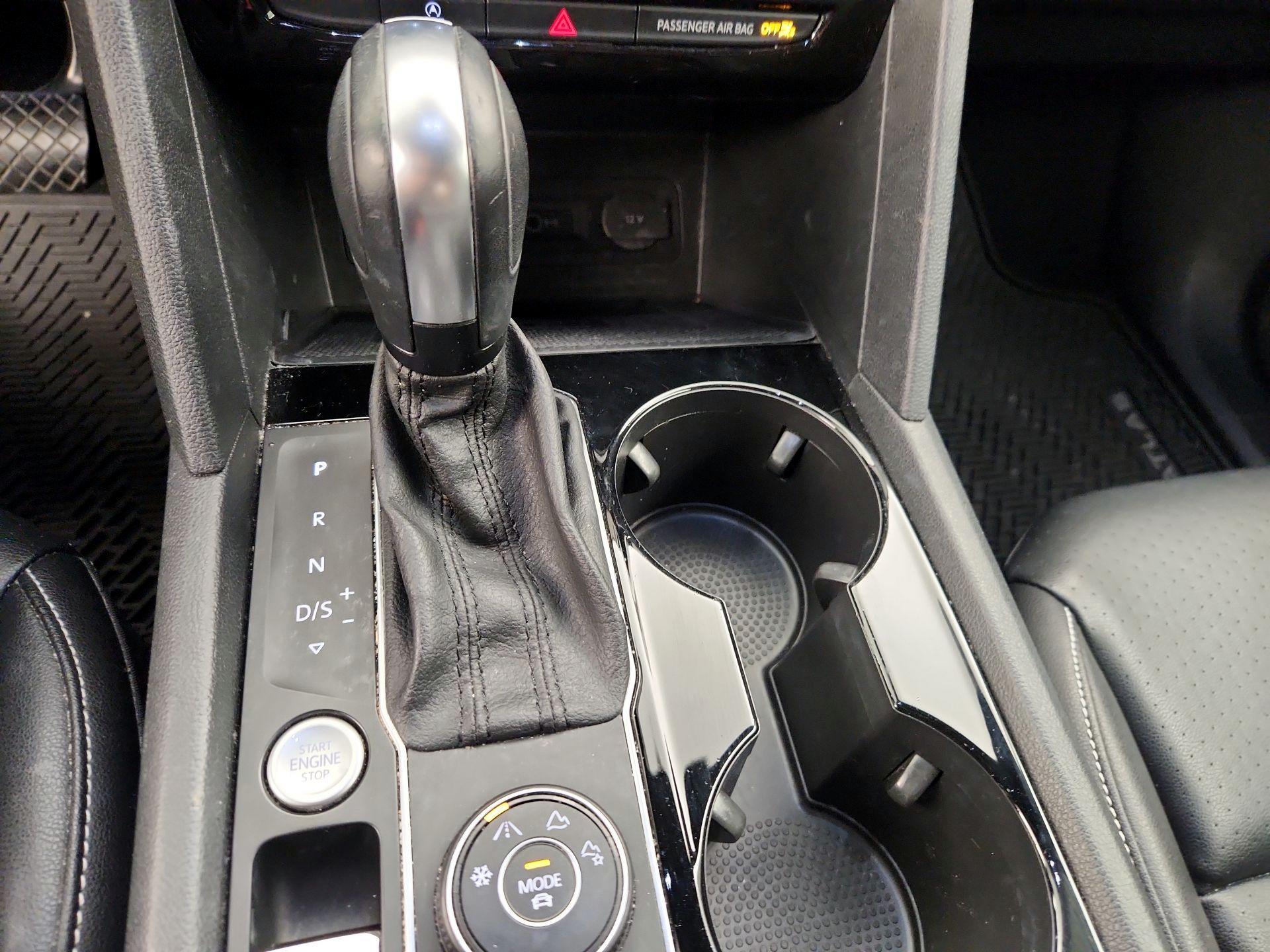 Thumbnail: 2020 Volkswagen Atlas - 17