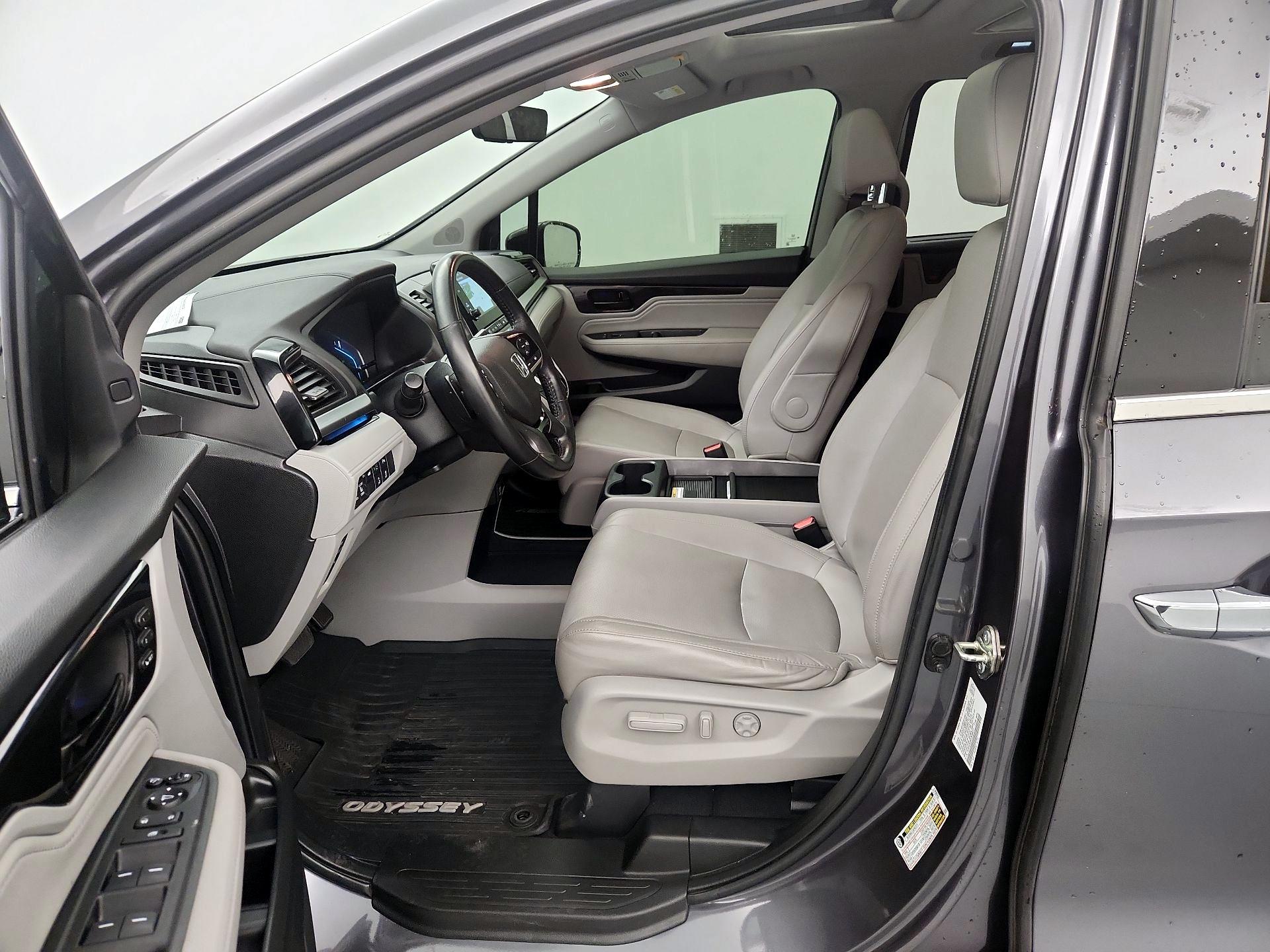 Thumbnail: 2020 Honda Odyssey - 11