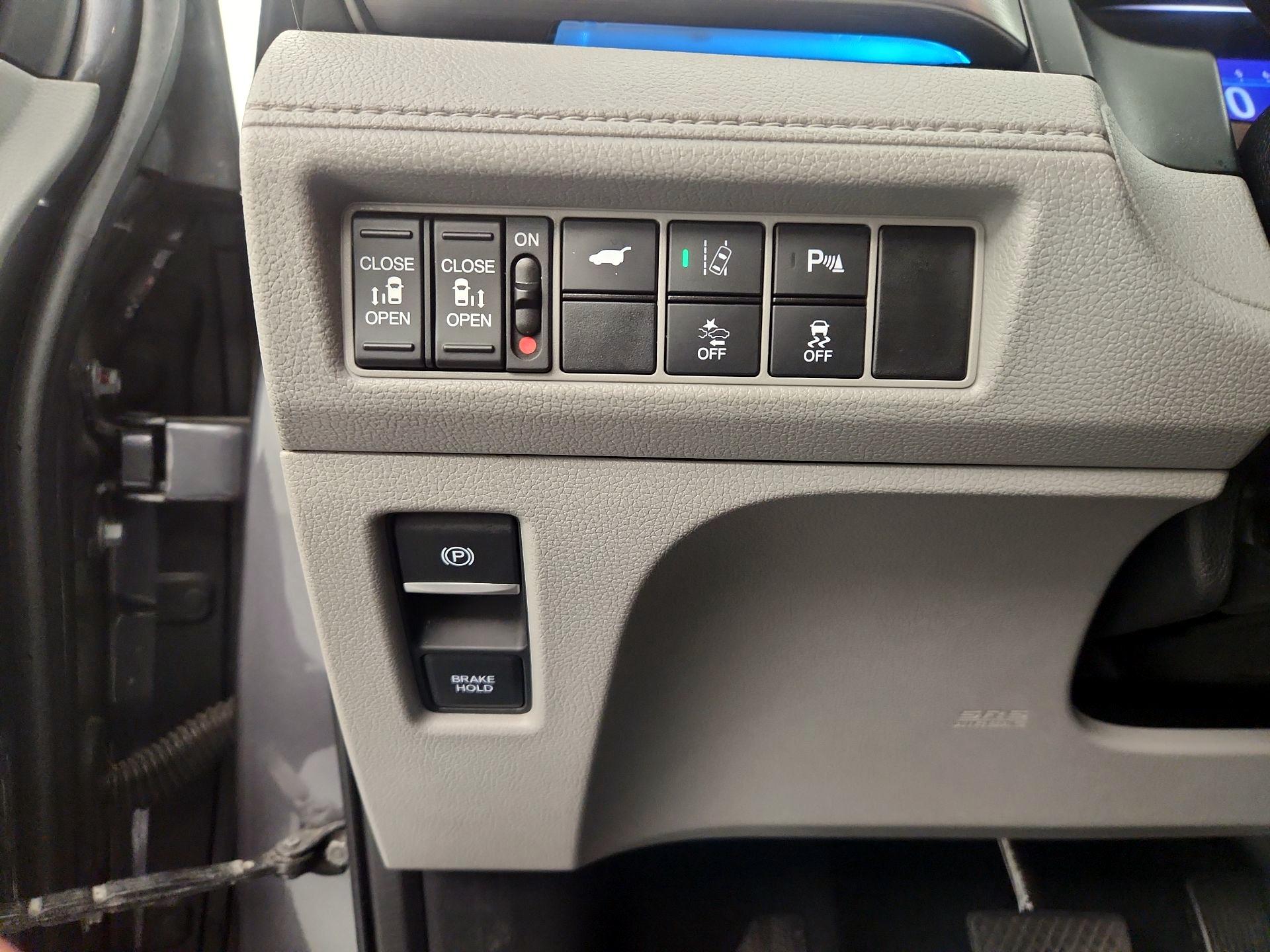 Thumbnail: 2020 Honda Odyssey - 13