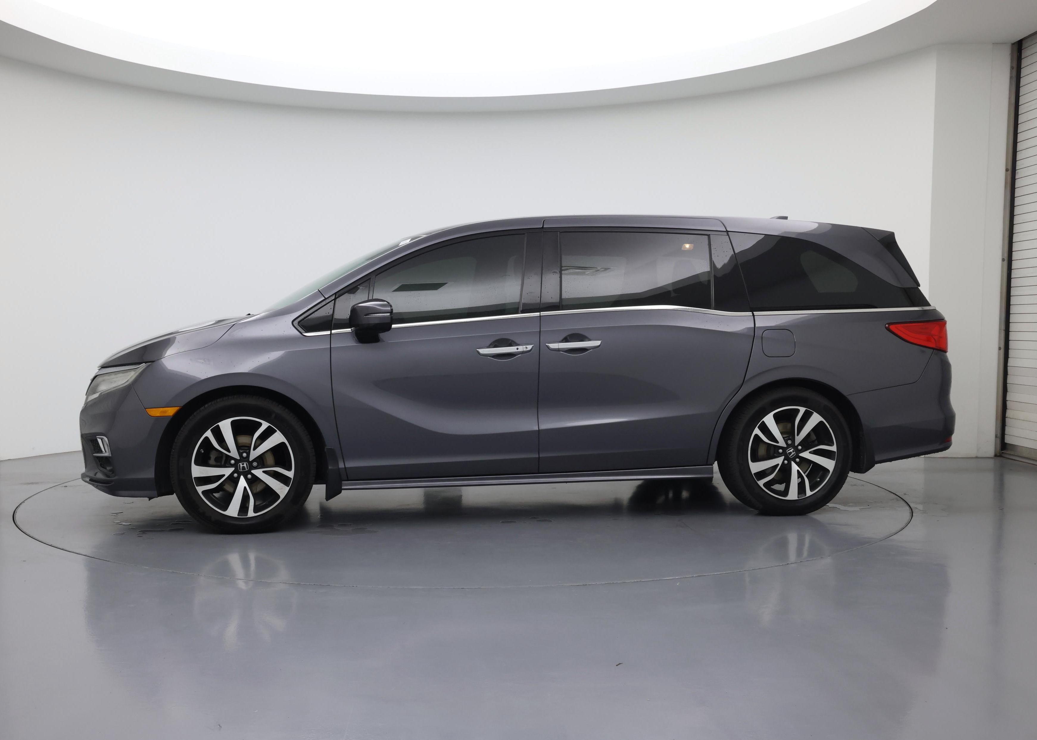 Thumbnail: 2020 Honda Odyssey - 3
