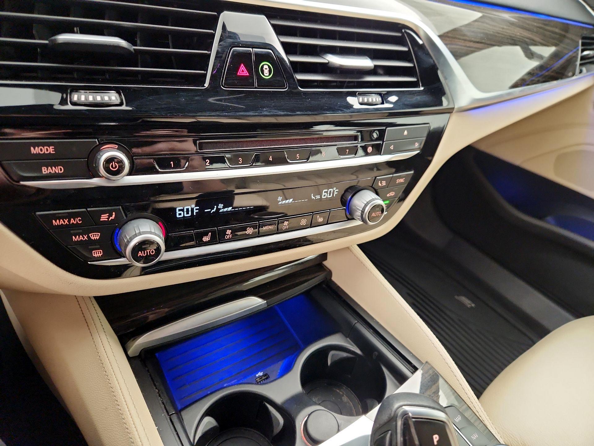 Thumbnail: 2018 BMW 5 Series - 16