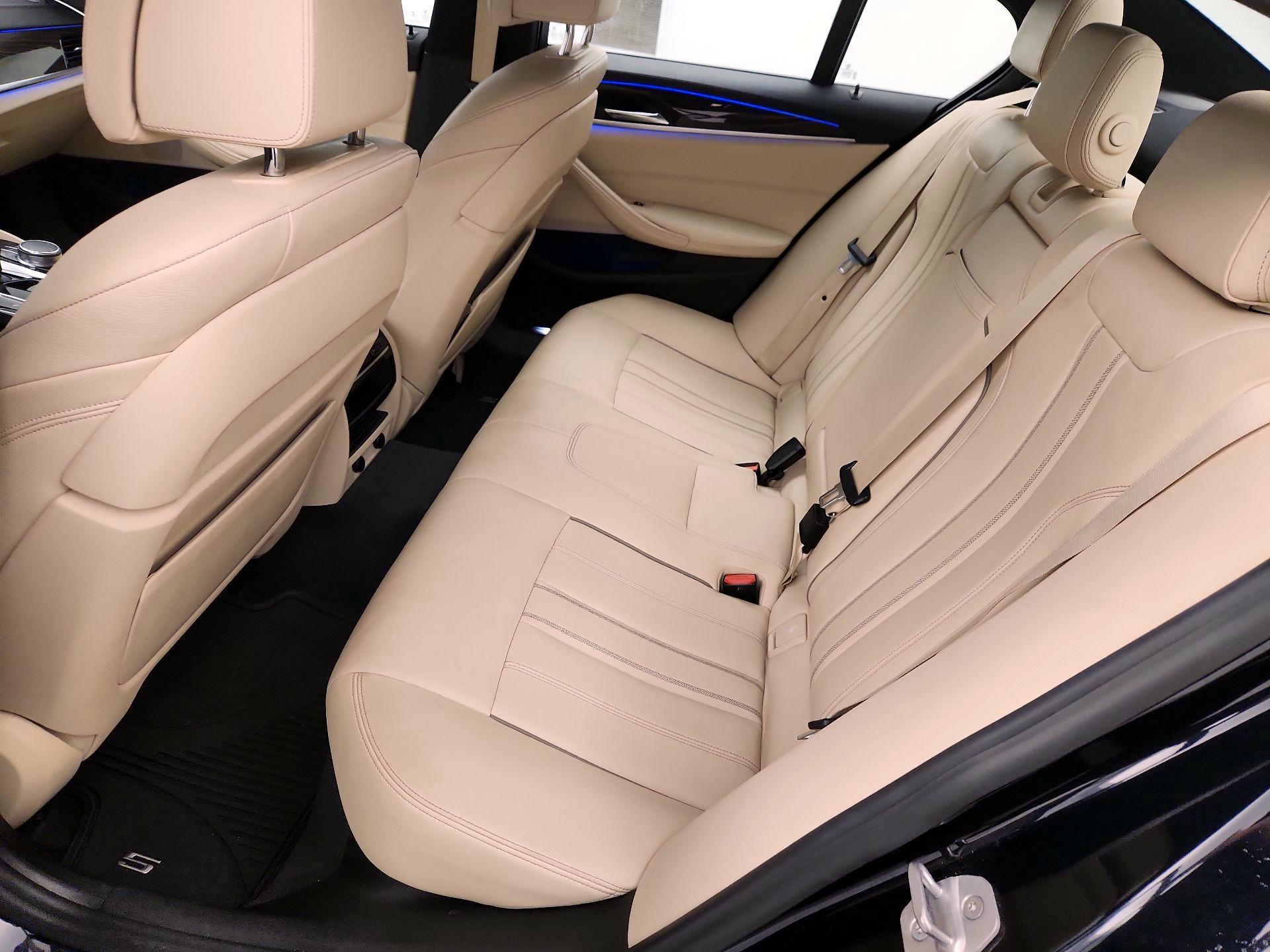 Thumbnail: 2018 BMW 5 Series - 18