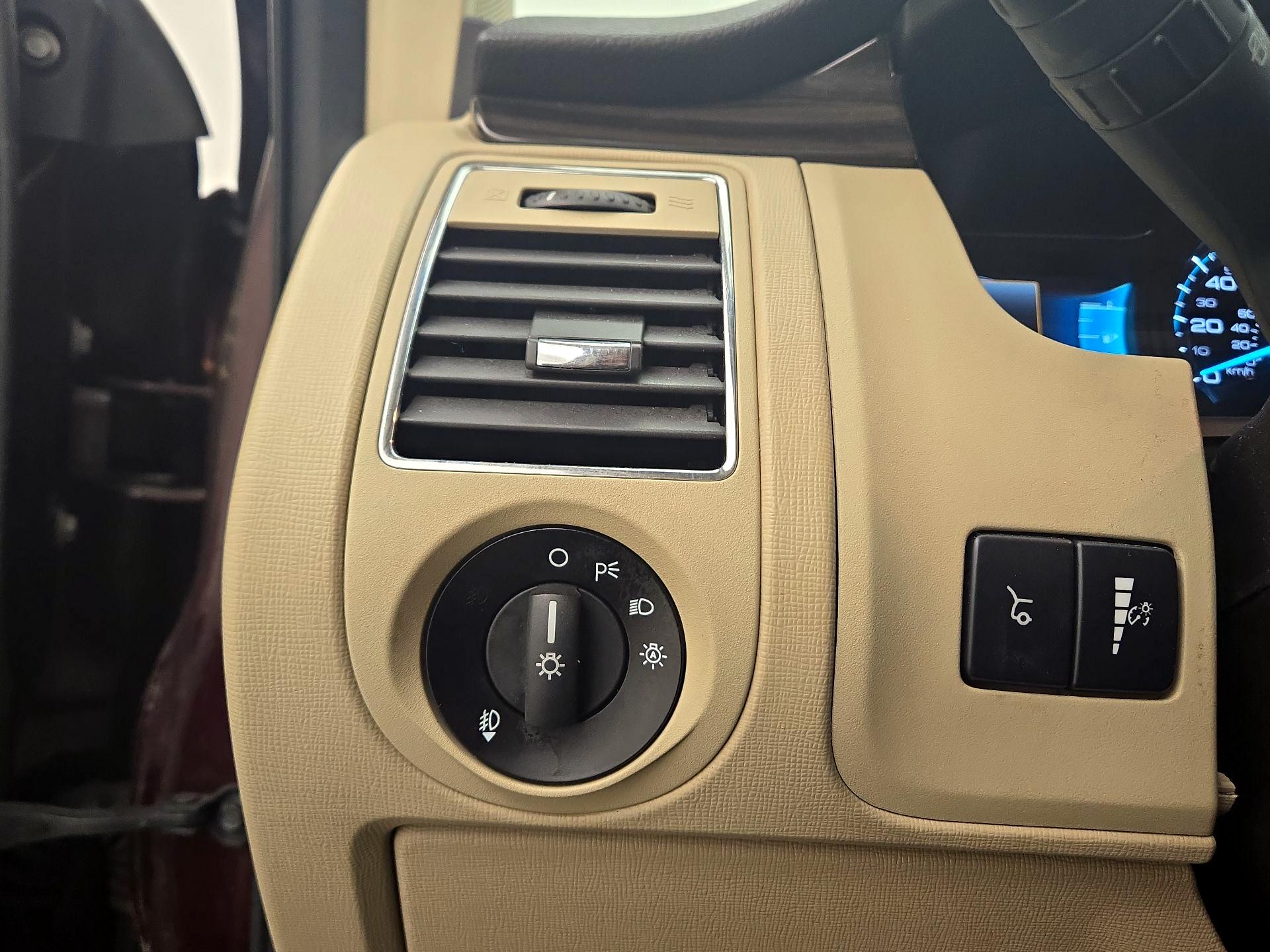 Thumbnail: 2018 Ford Flex - 13