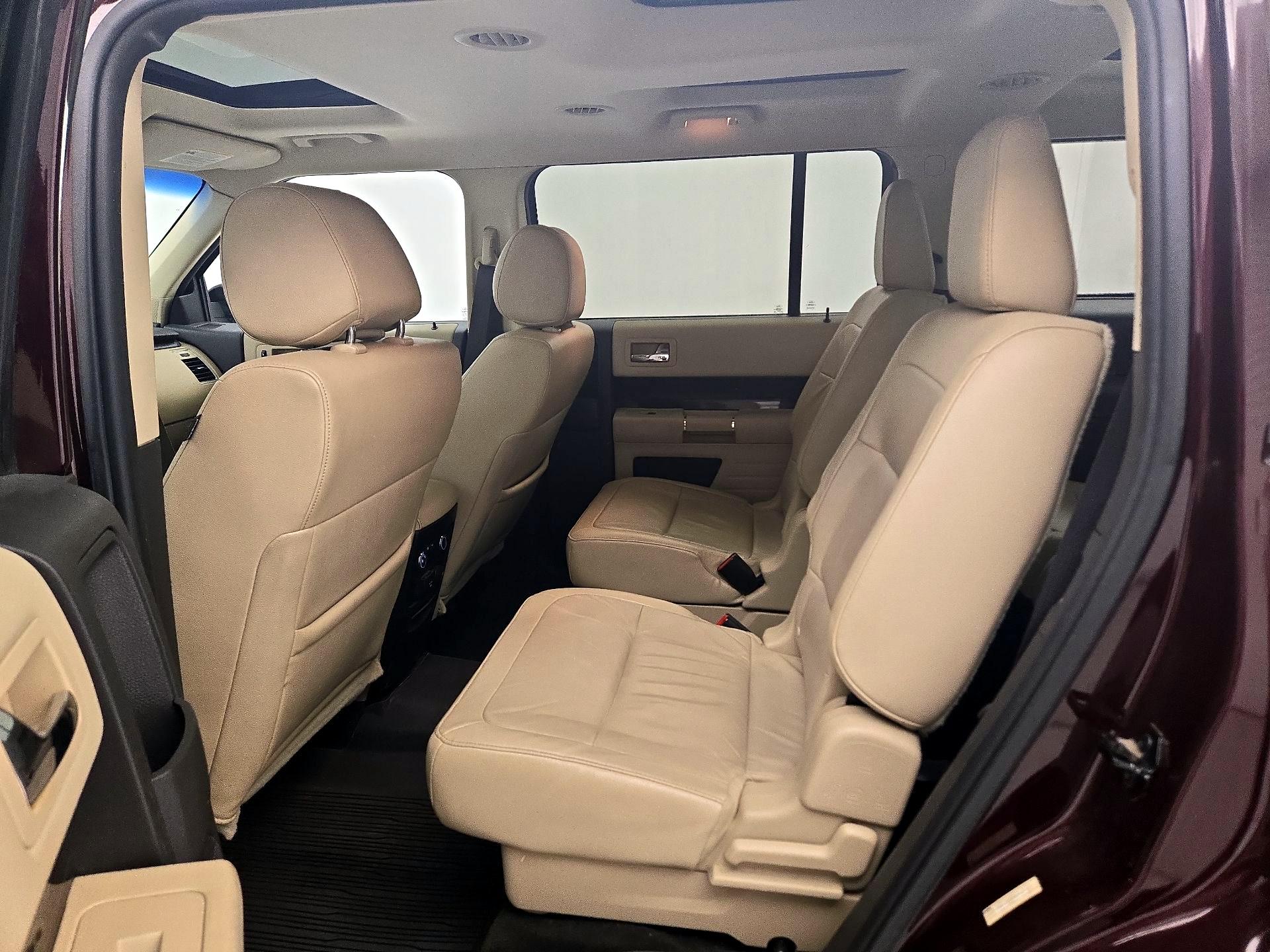 Thumbnail: 2018 Ford Flex - 20