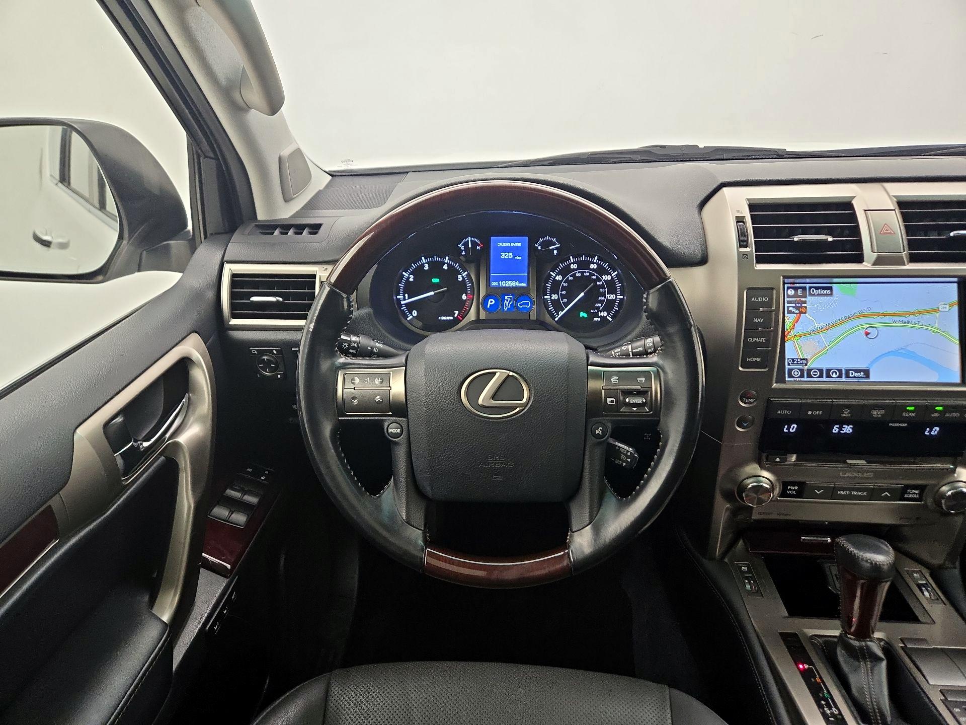 Thumbnail: 2019 Lexus GX - 10