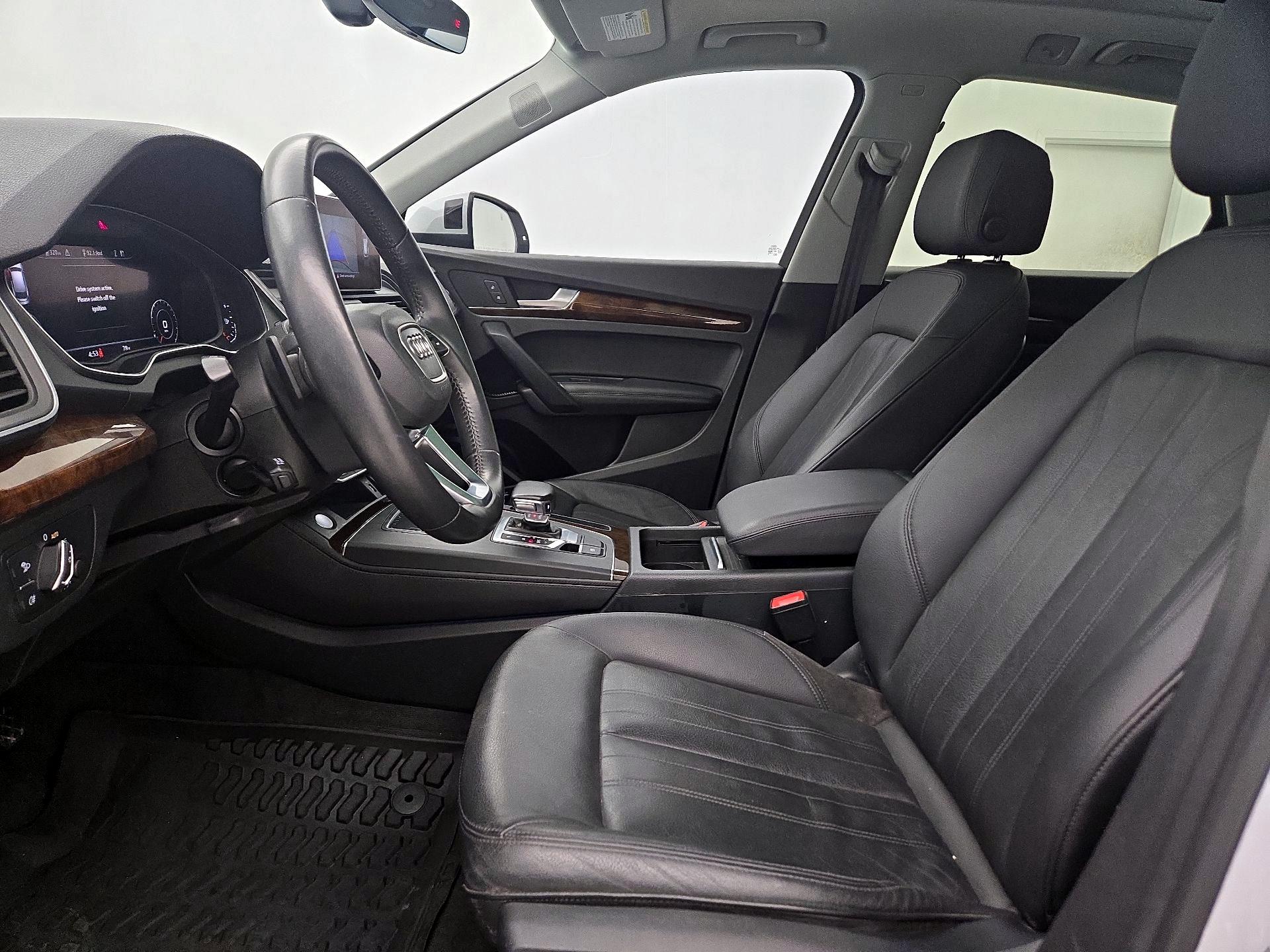 Thumbnail: 2019 Audi Q5 - 11