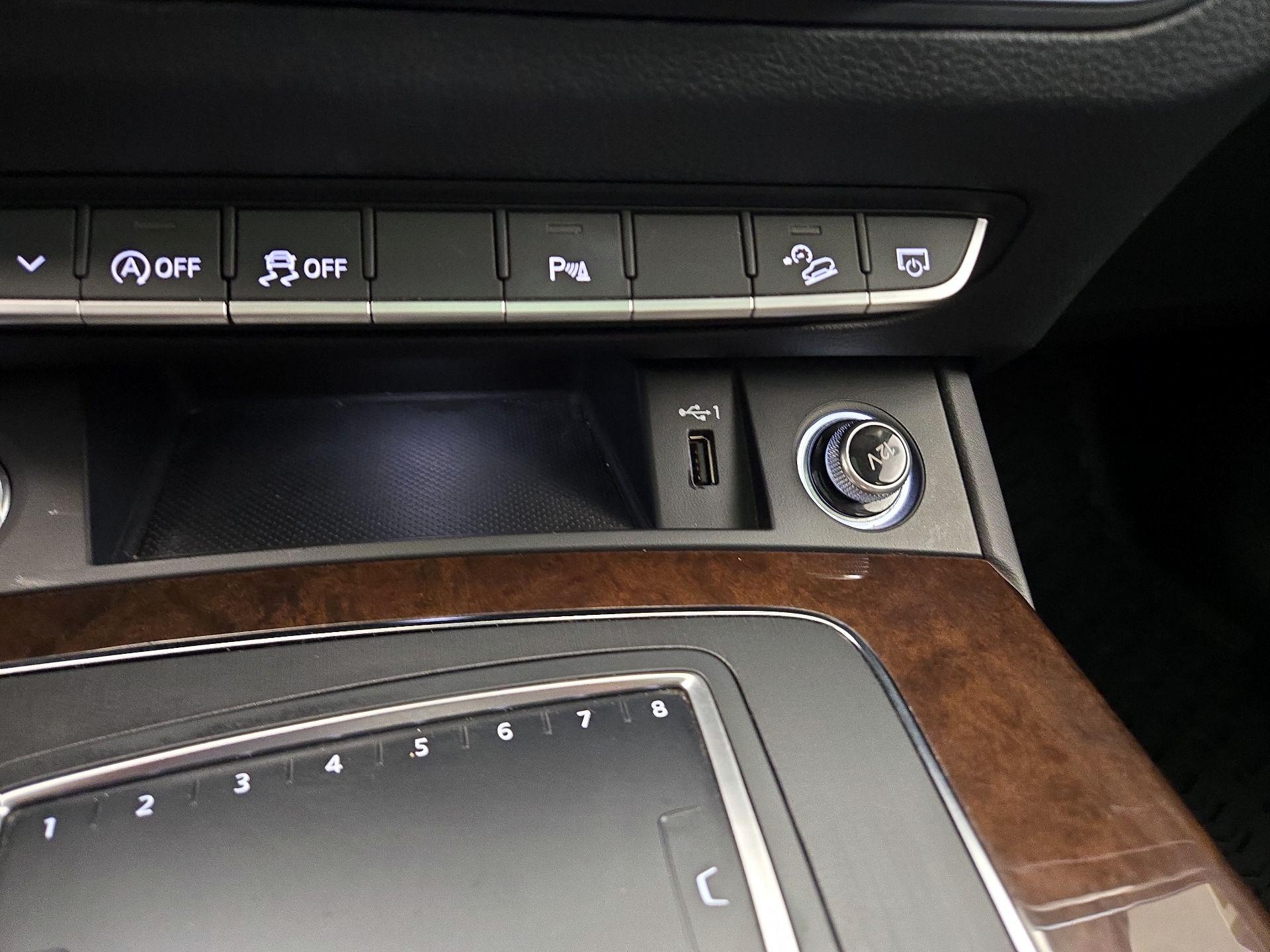 Thumbnail: 2019 Audi Q5 - 18