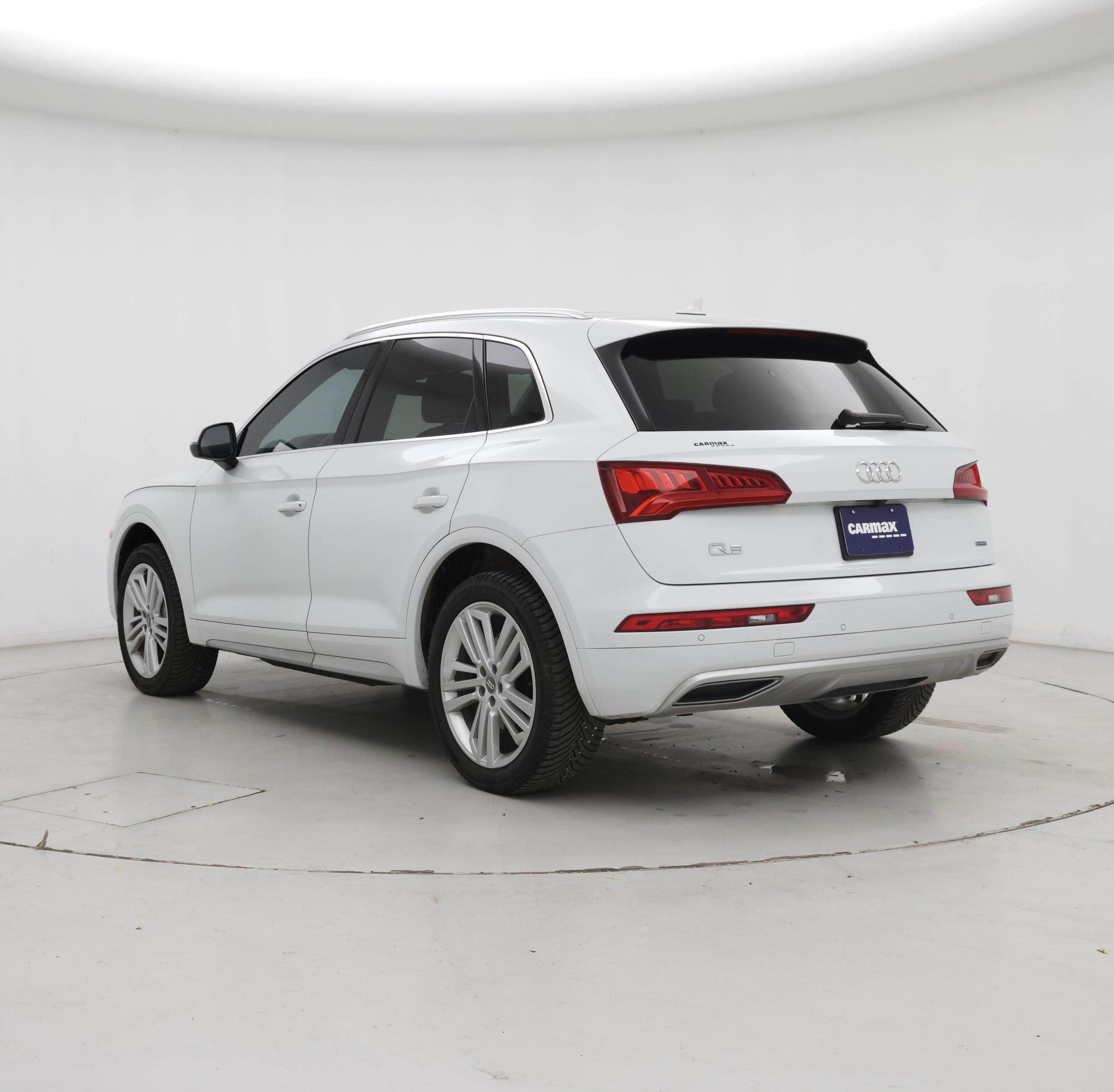 Thumbnail: 2019 Audi Q5 - 2