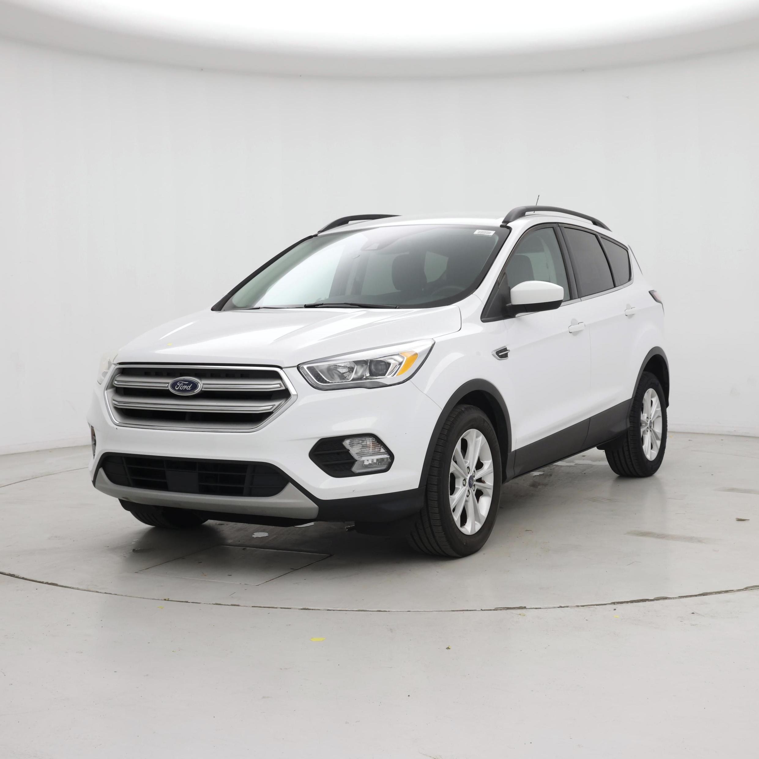 Thumbnail: 2018 Ford Escape - 4