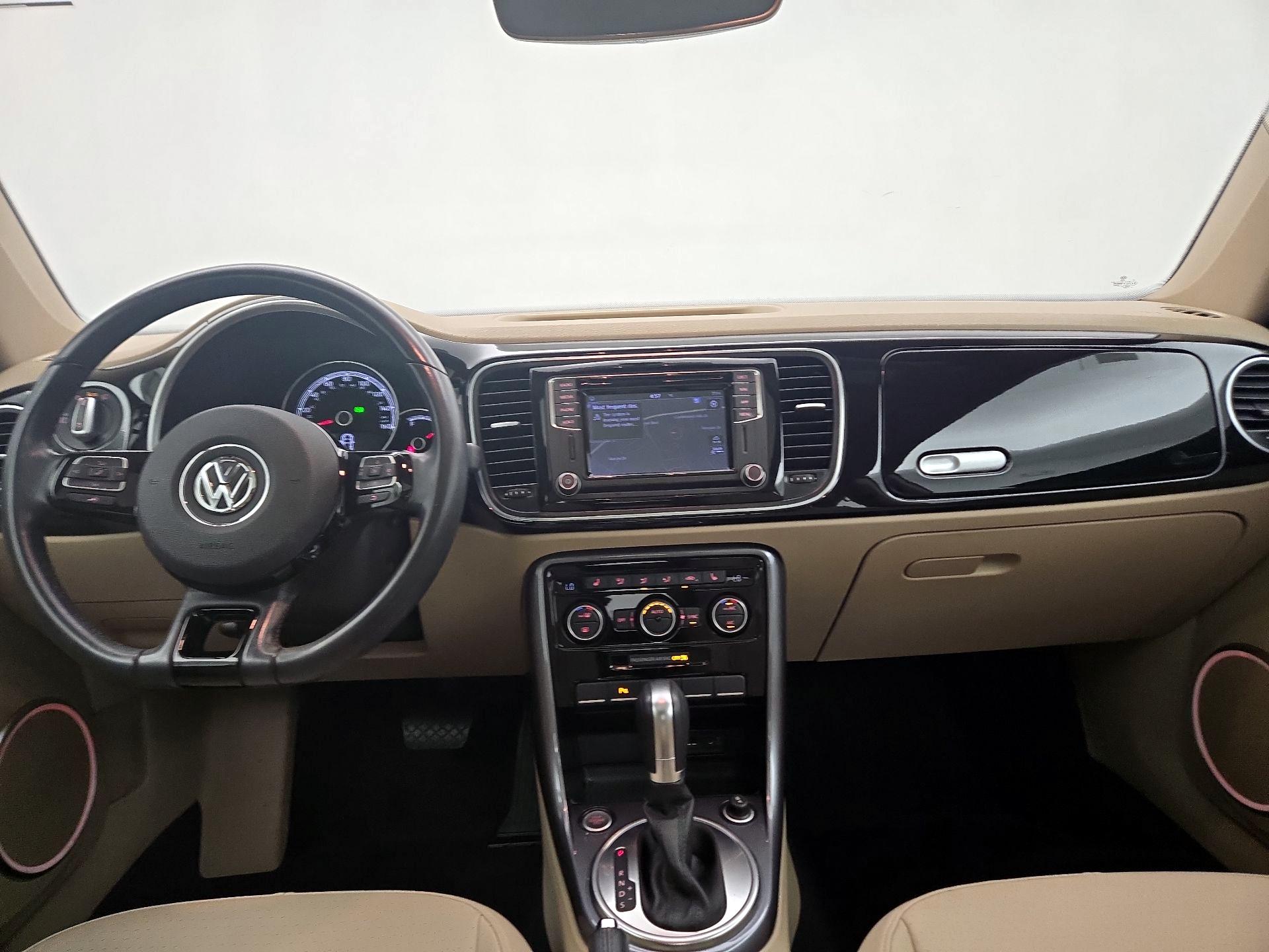 Thumbnail: 2019 Volkswagen Beetle - 9