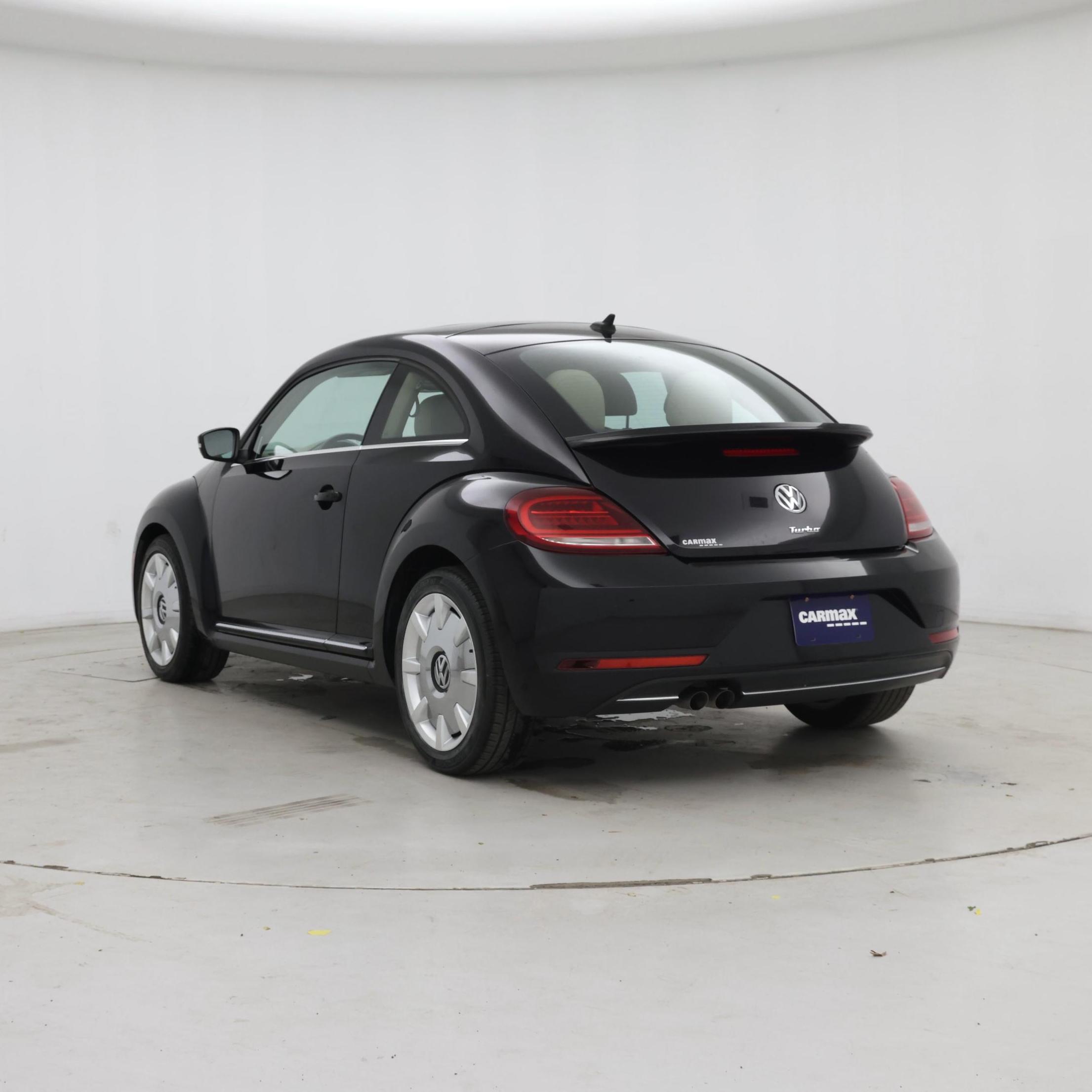 Thumbnail: 2019 Volkswagen Beetle - 2