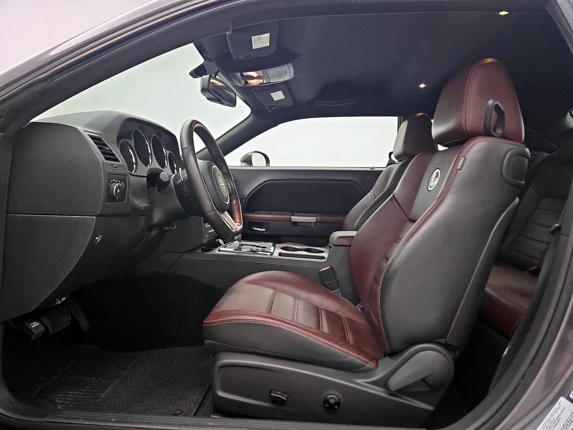 Thumbnail: 2014 Dodge Challenger - 11