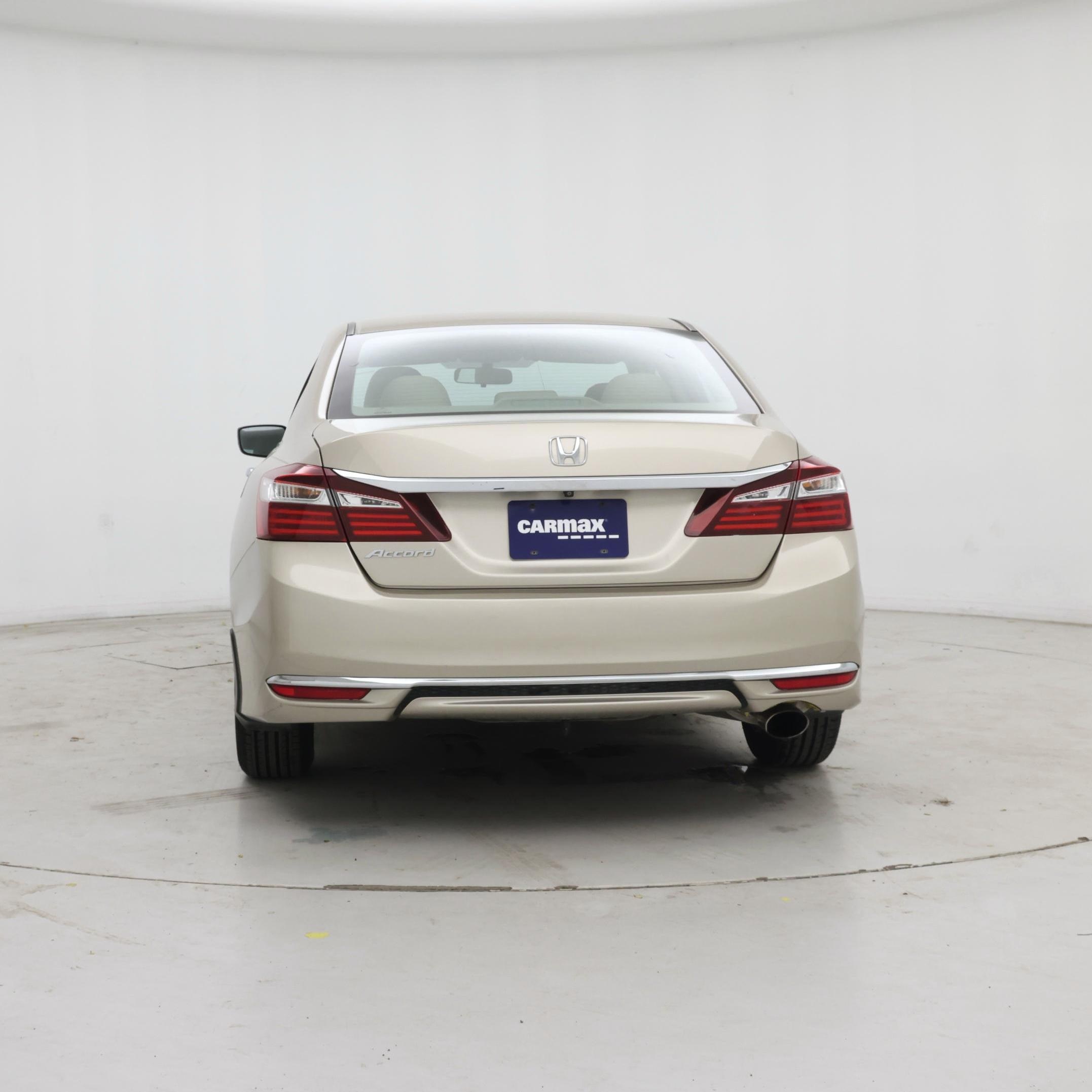 Thumbnail: 2016 Honda Accord - 6