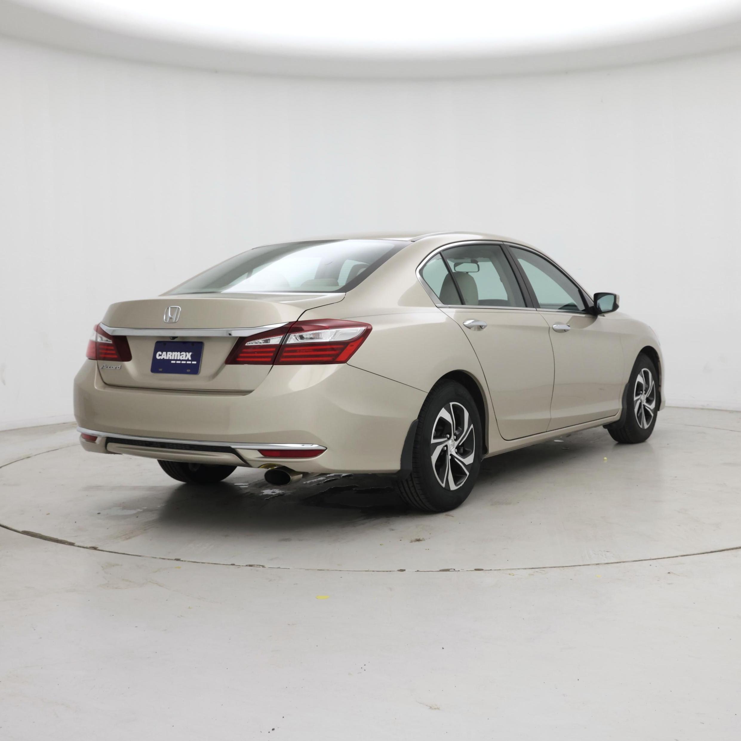Thumbnail: 2016 Honda Accord - 8