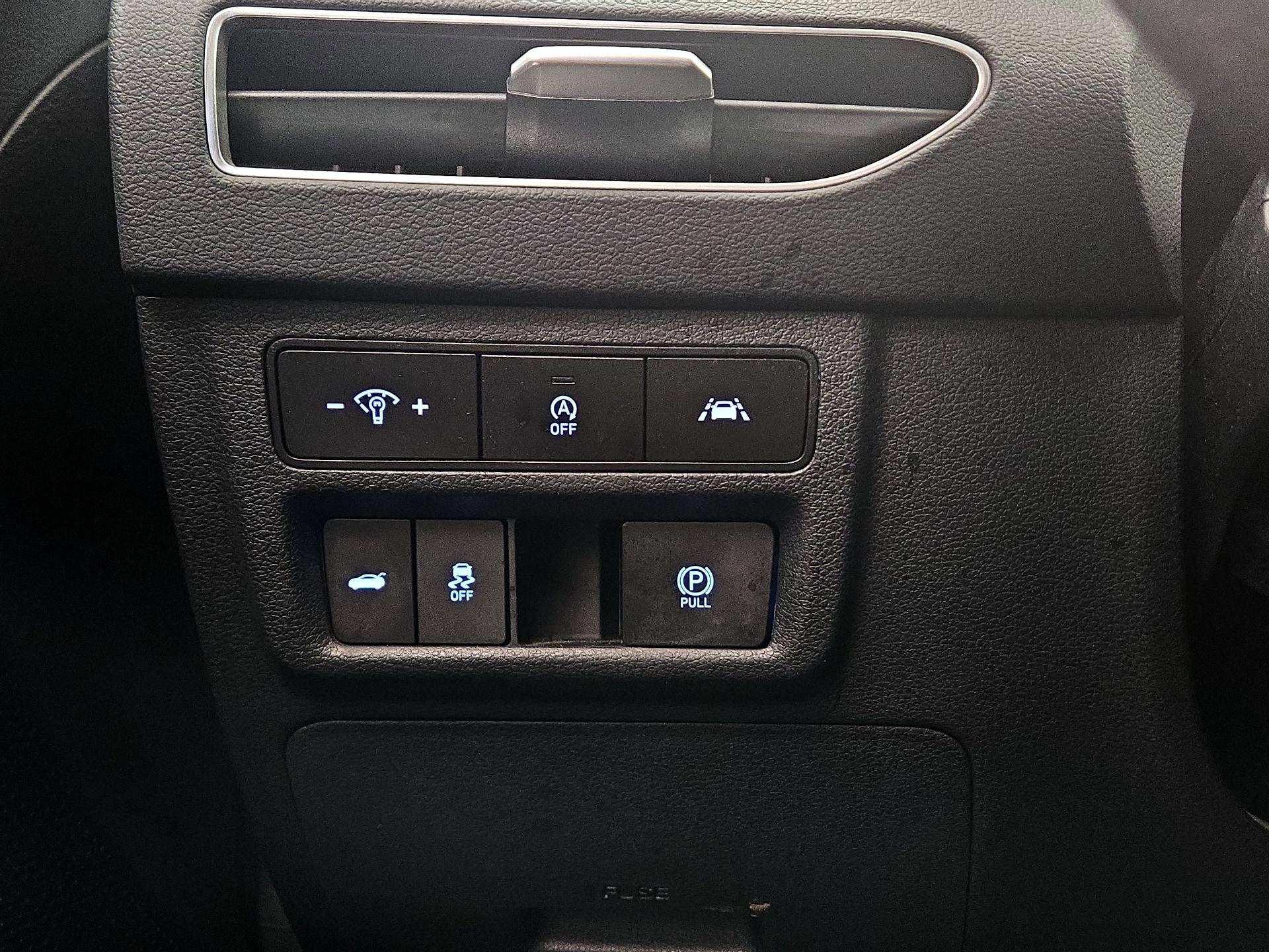 Thumbnail: 2021 Hyundai Sonata - 13