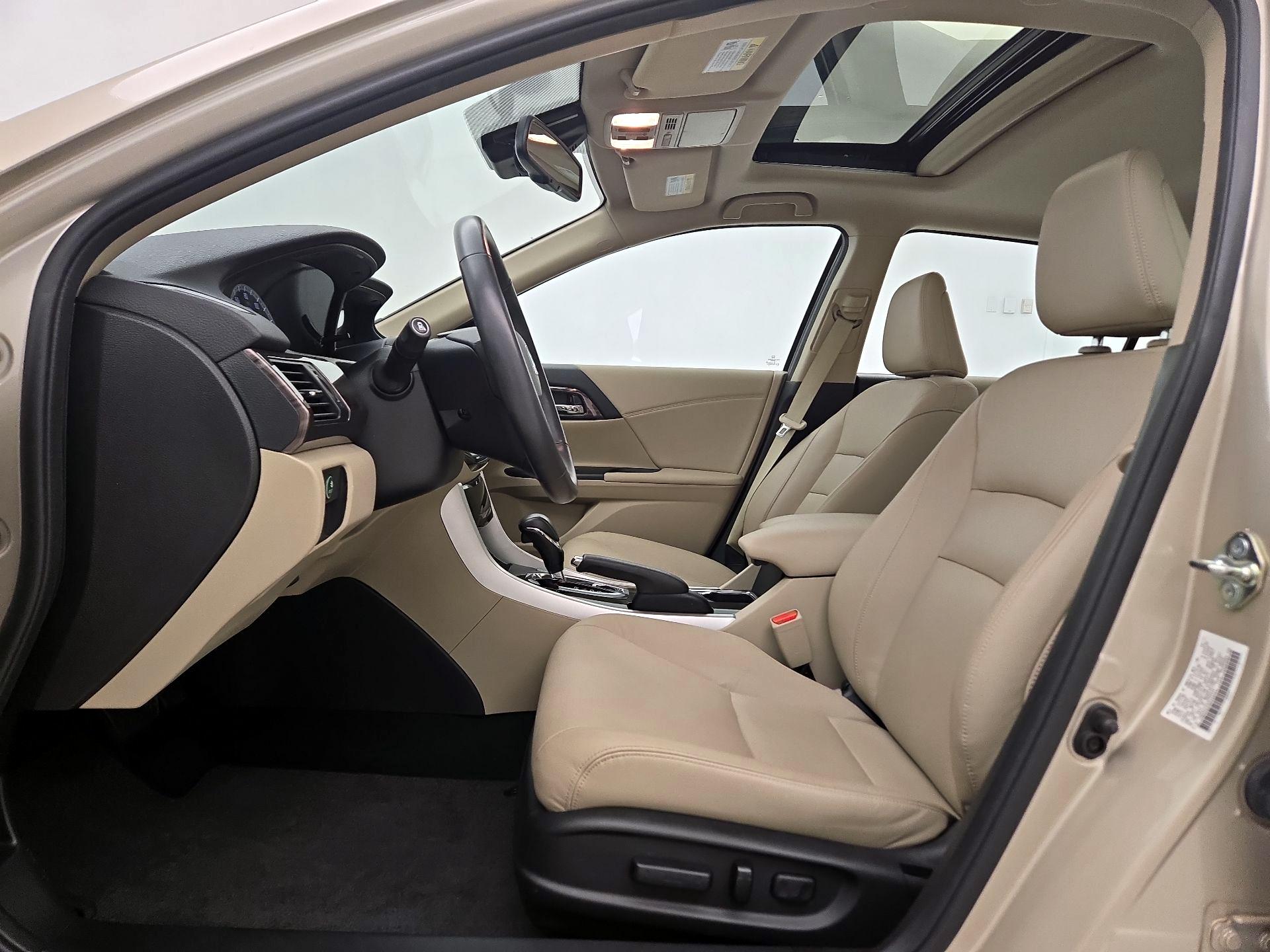 Thumbnail: 2017 Honda Accord - 11
