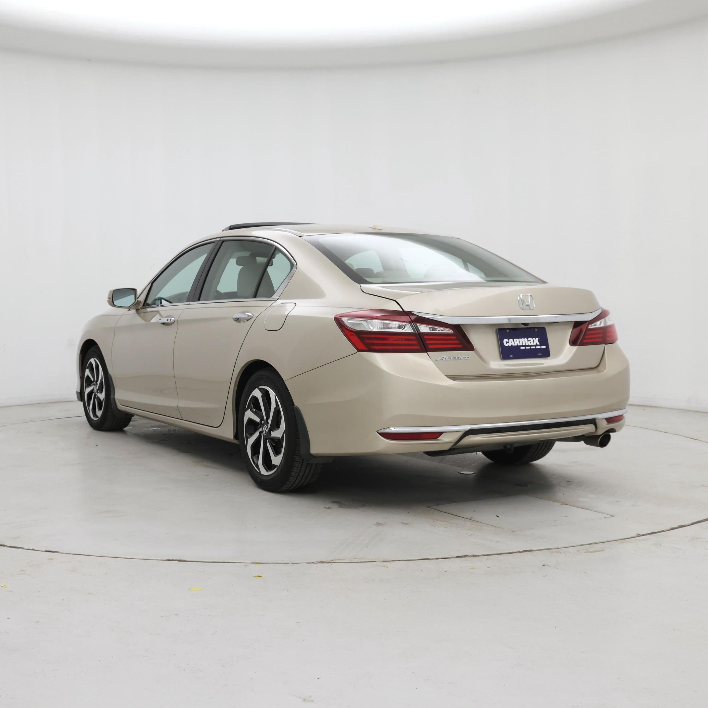 Thumbnail: 2017 Honda Accord - 2