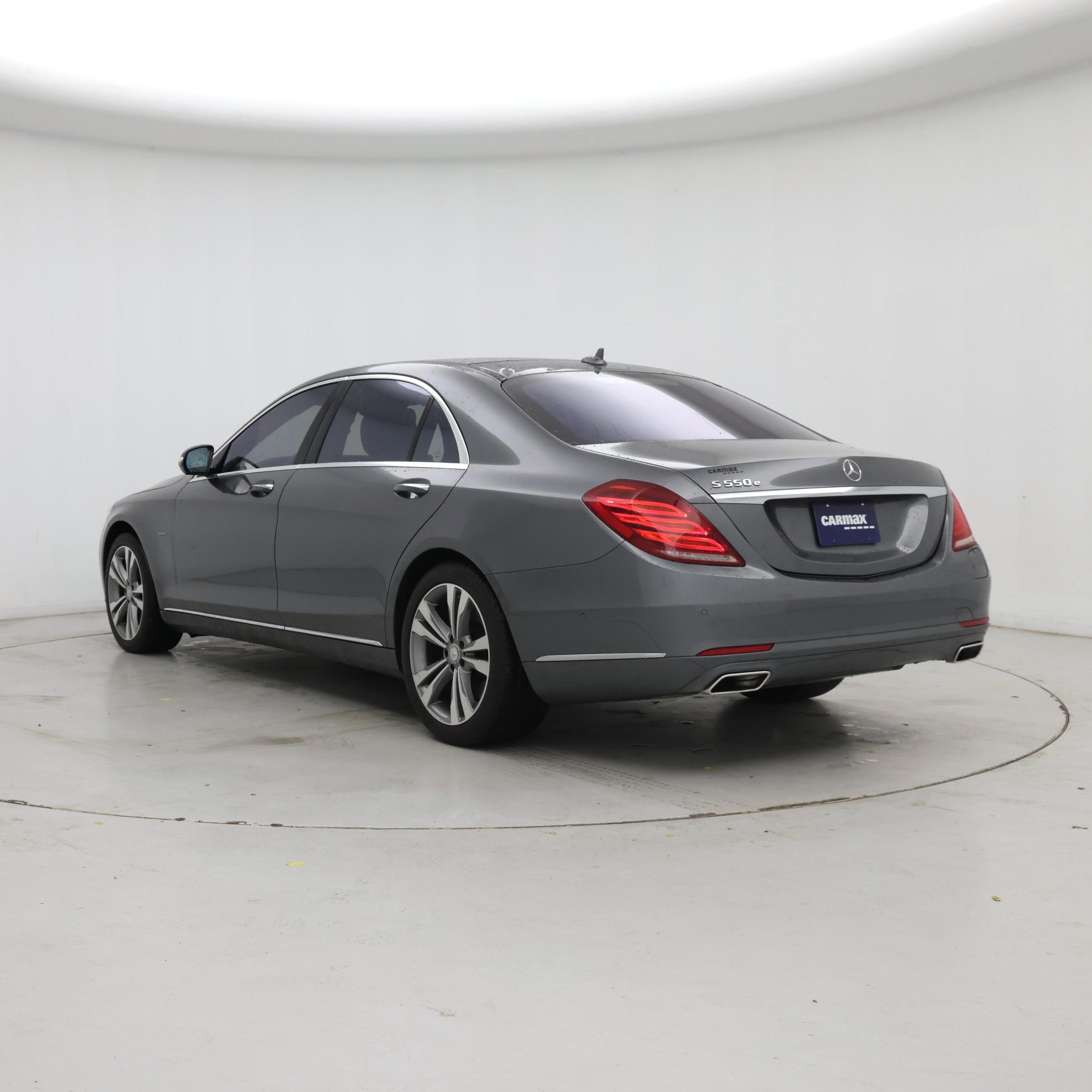 Thumbnail: 2017 Mercedes-Benz S-Class - 2
