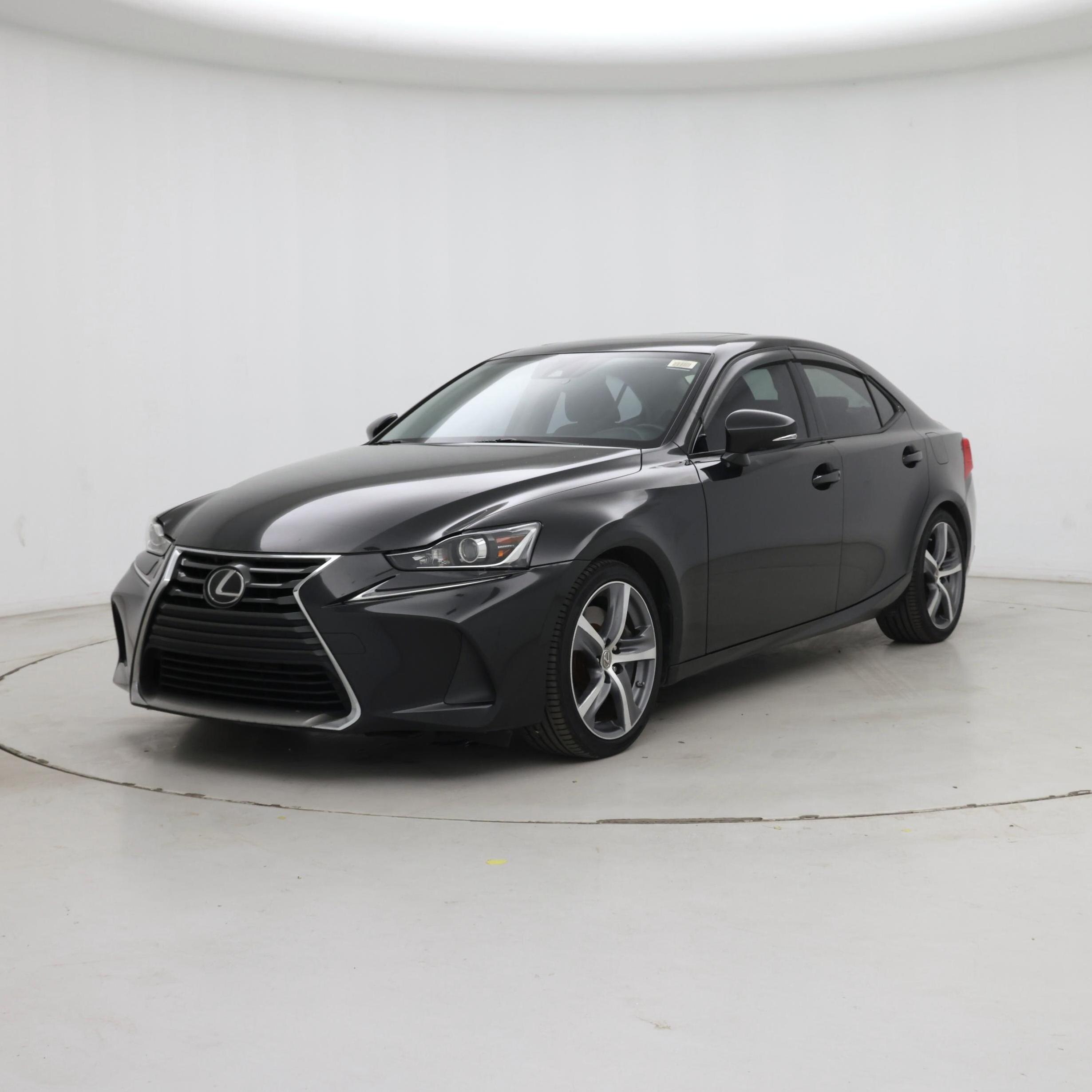 Thumbnail: 2017 Lexus IS - 4