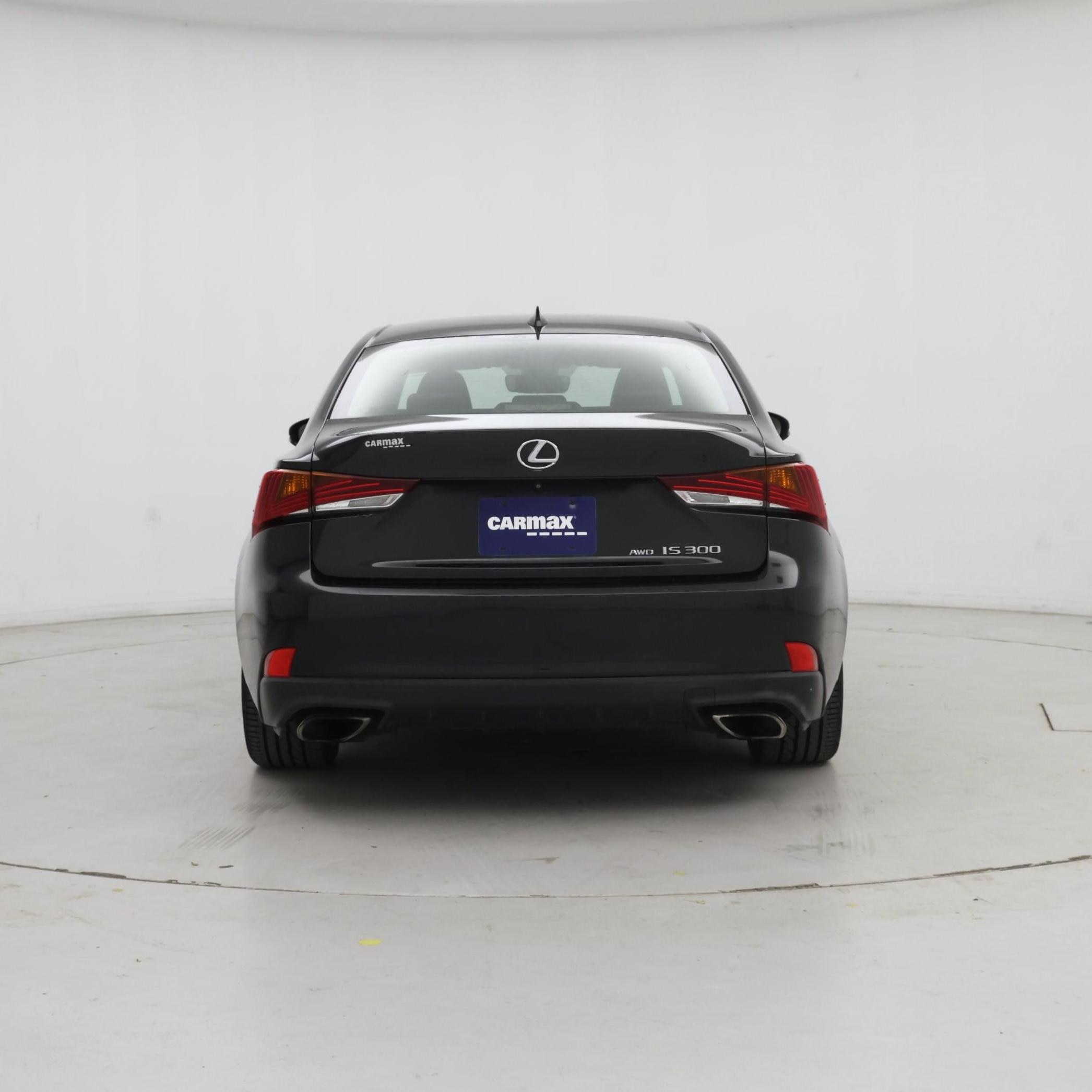 Thumbnail: 2017 Lexus IS - 6