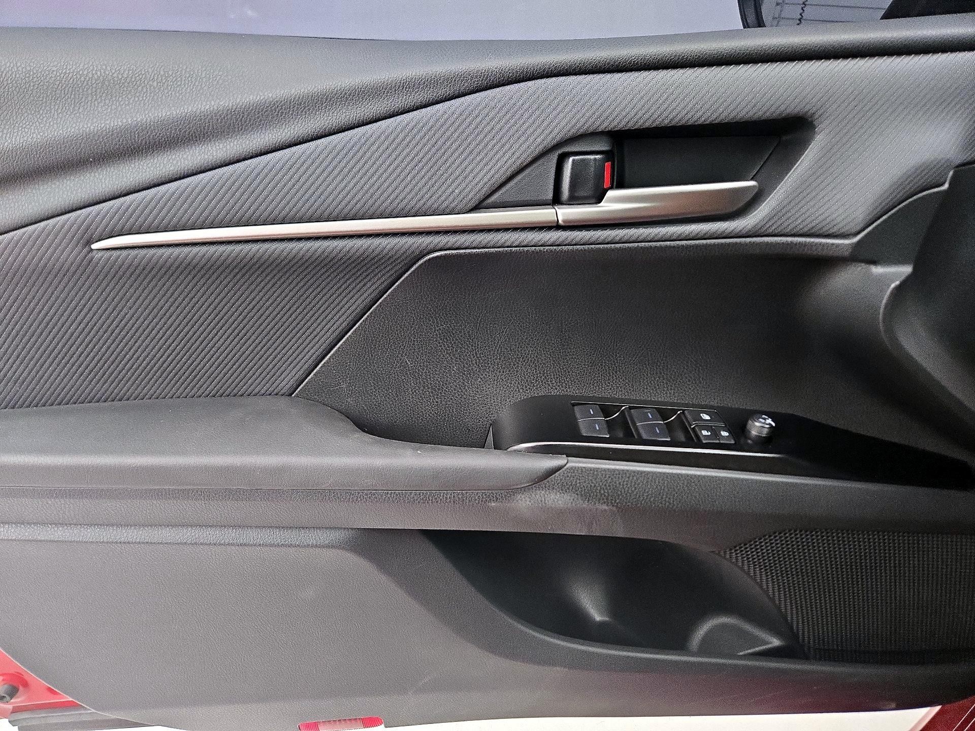 Thumbnail: 2026 Toyota Camry - 12