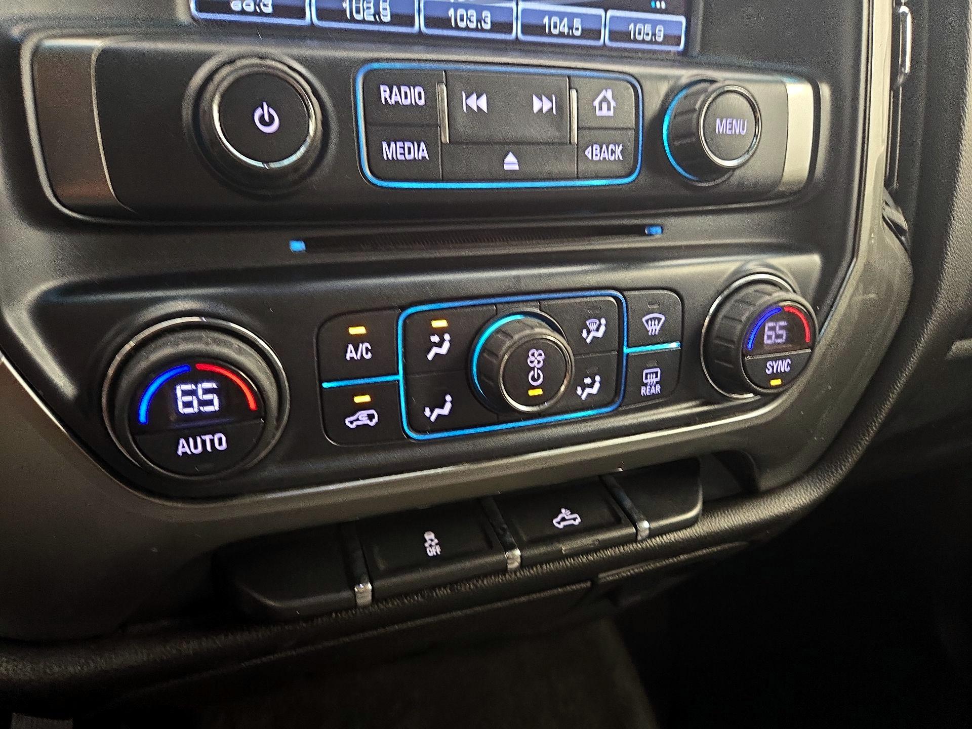 Thumbnail: 2018 Chevrolet Silverado 1500 - 16