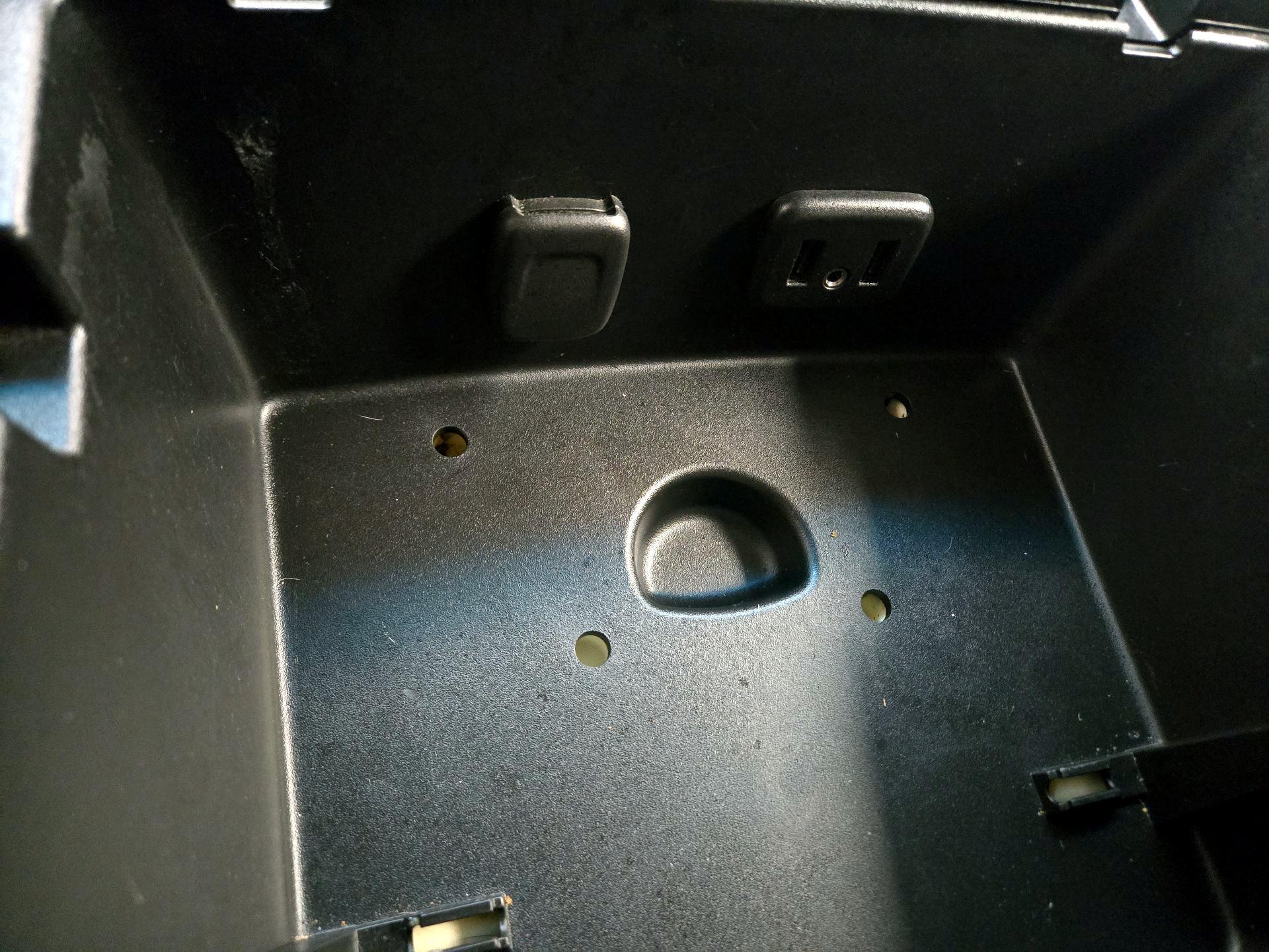 Thumbnail: 2018 Chevrolet Silverado 1500 - 18