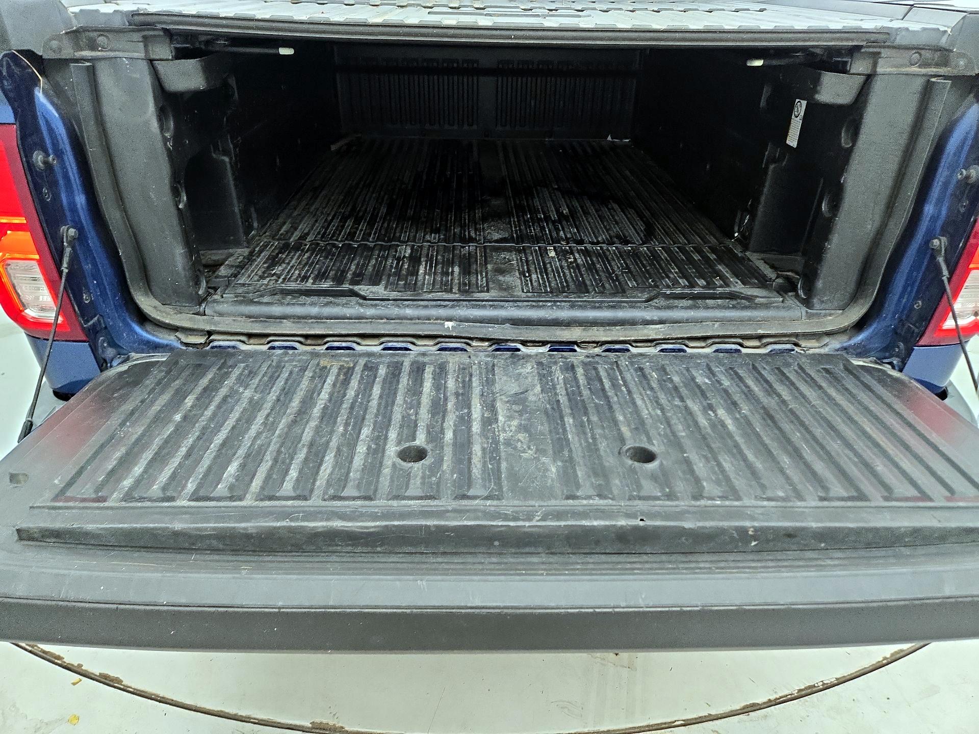 Thumbnail: 2018 Chevrolet Silverado 1500 - 20