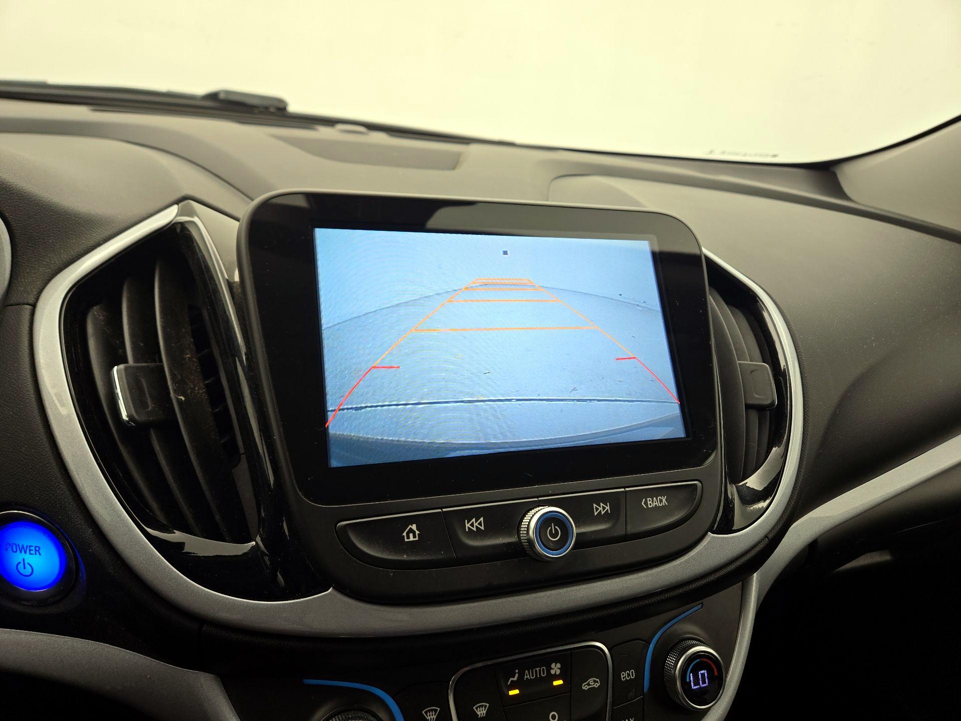 Thumbnail: 2017 Chevrolet Volt - 14